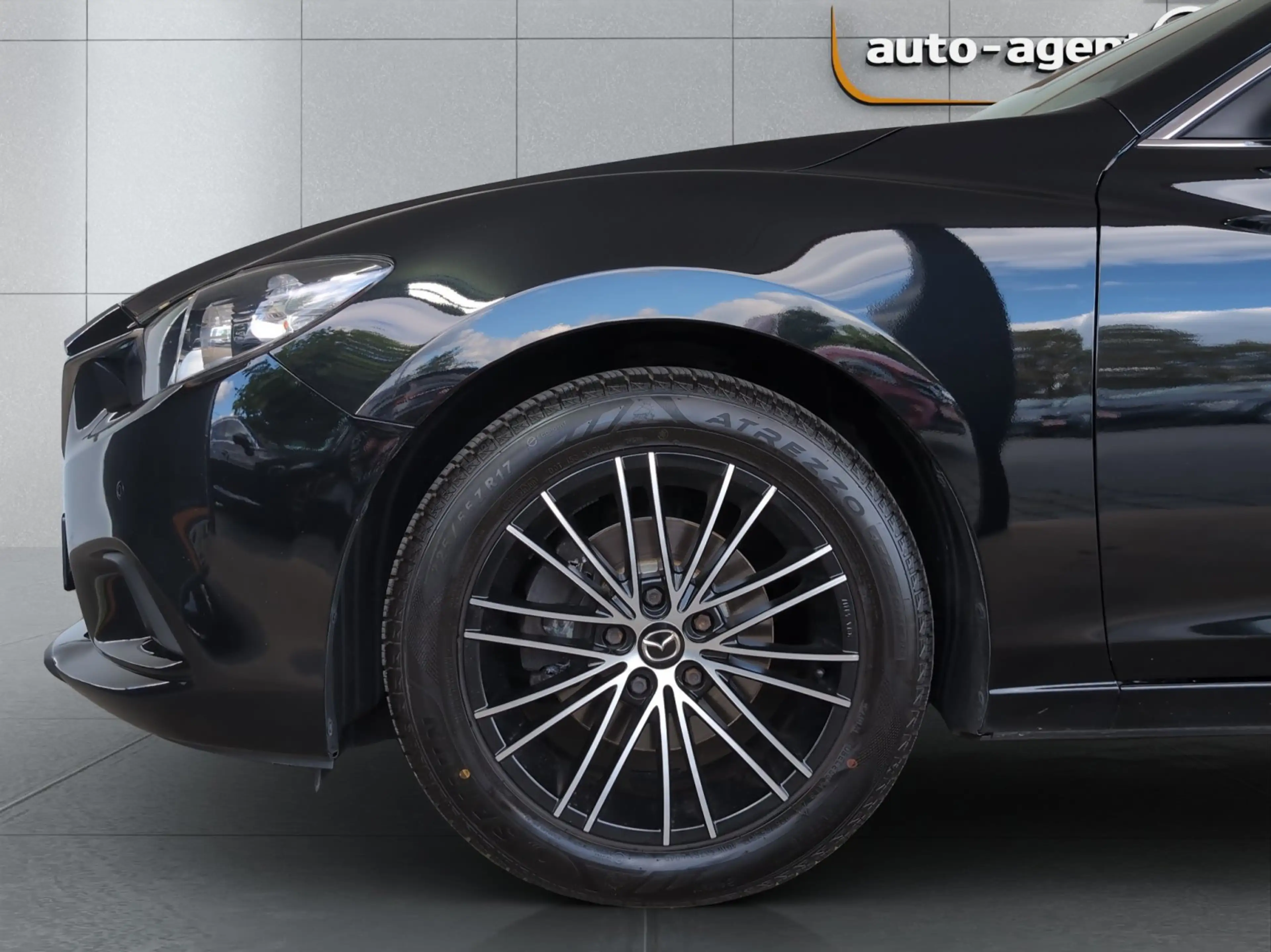 Mazda 6 2.2 CD Skyactiv-D Center Line/2.Hd/Navi/RVM — photo 5