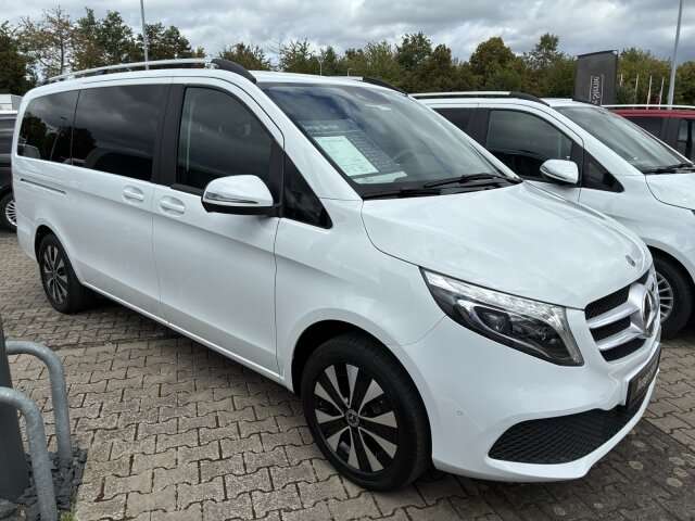 Mercedes-Benz V 220