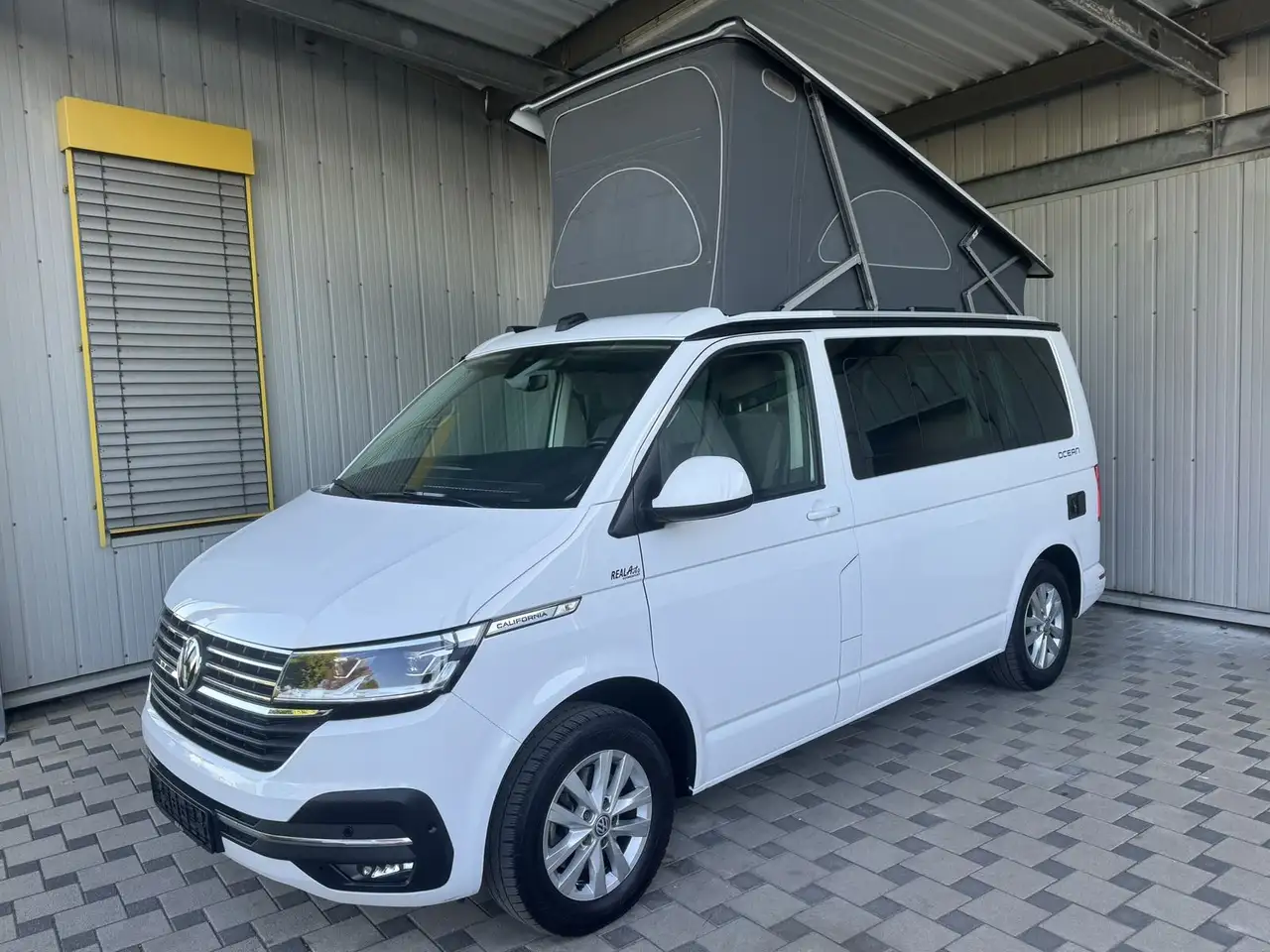 Volkswagen California 6.1 TDI DSG Ocean ACC*AHK*LED, миниатюра 2