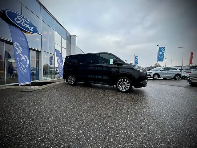 Ford Tourneo Custom Titanium X 2,5L P-HEV 340L1 233PS Aut. - LEASIN... Ansicht 6