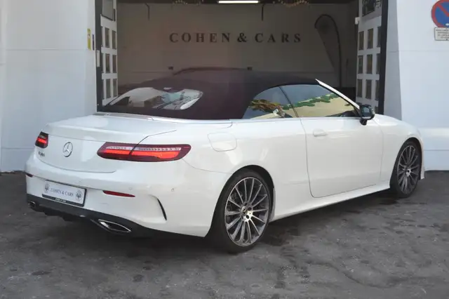 Mercedes-Benz E view 8