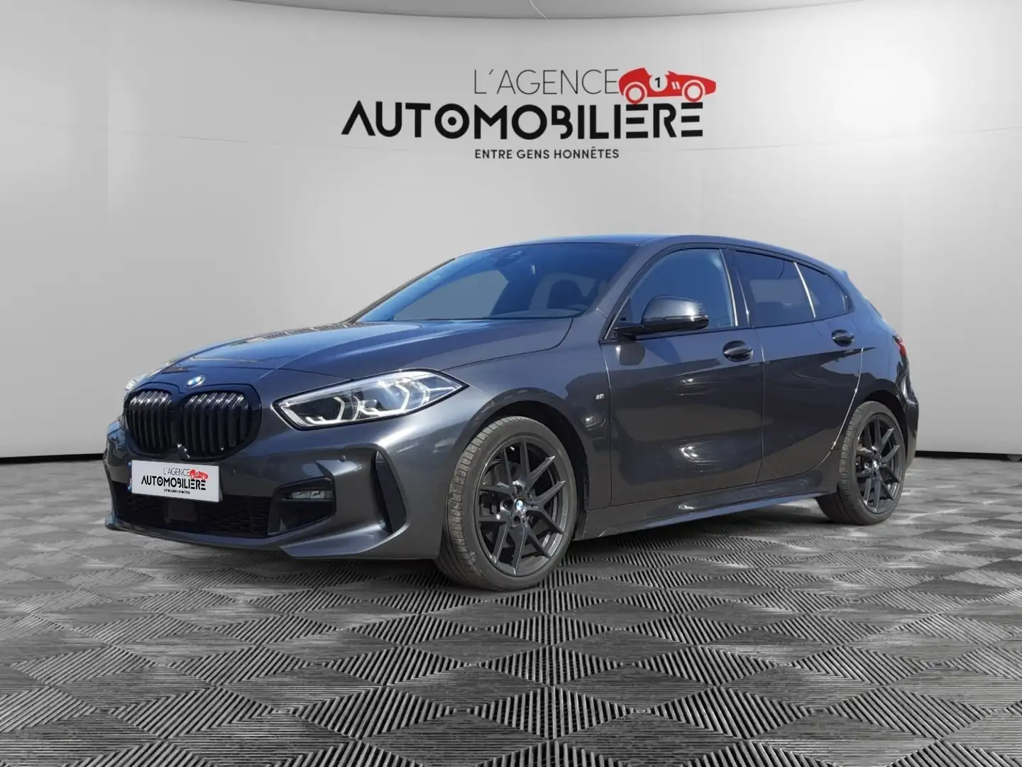 BMW 118 Pack M 2.0d 150Ch Steptronic/ Garantie Bmw 10/2026 Grigio - 1