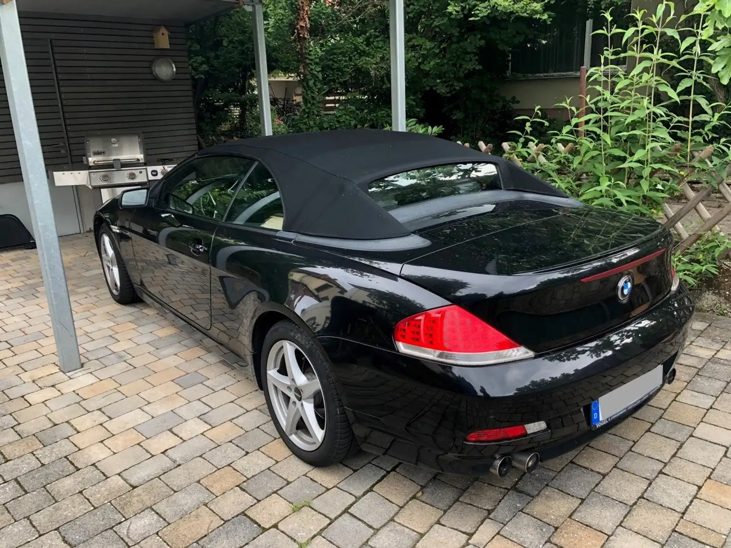 BMW 630 630 i Aut. Schwarz - 1