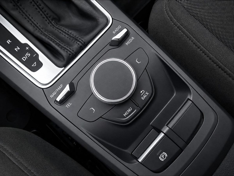 Audi Q2 quattro 2.0 TDI Sport* 1.H * NAVI * AUTOMATIK — photo 10