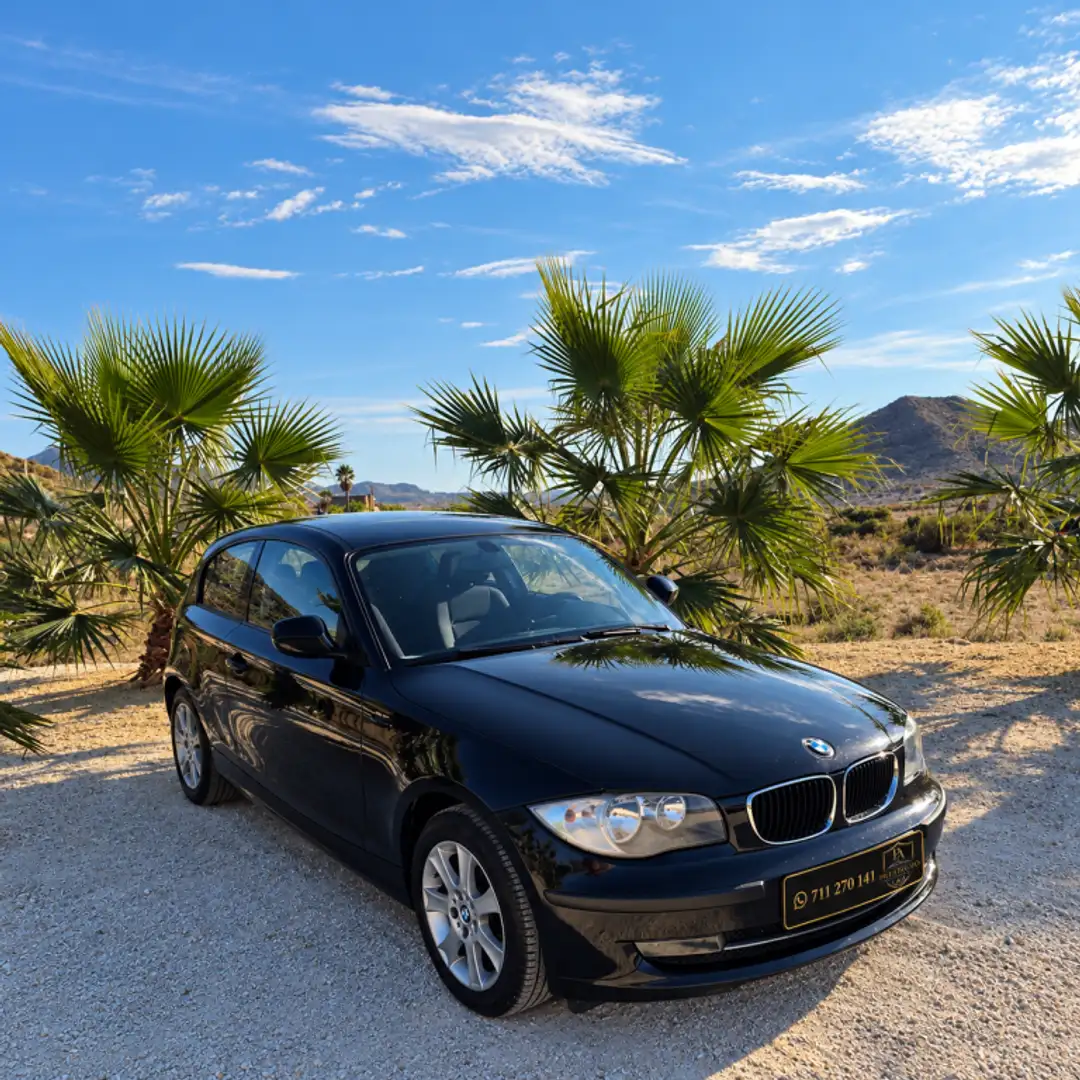BMW 116 116i Negro - 1