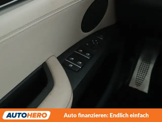 BMW X3 view 24