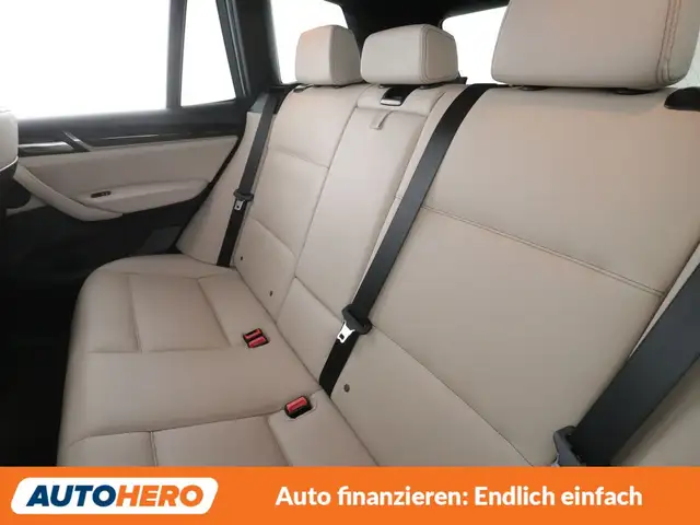 BMW X3 view 14