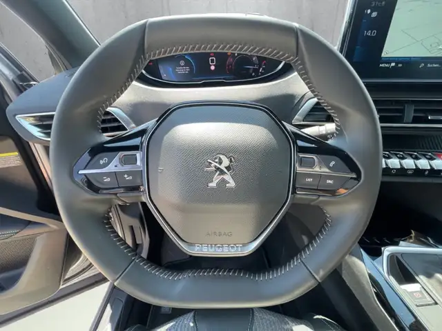 Peugeot 3008 view 10