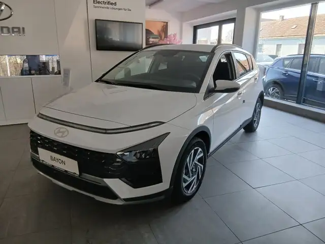 Hyundai BAYON GO Plus 1.0 T-GDI DCT y5bu3-PP4-OO5/O6