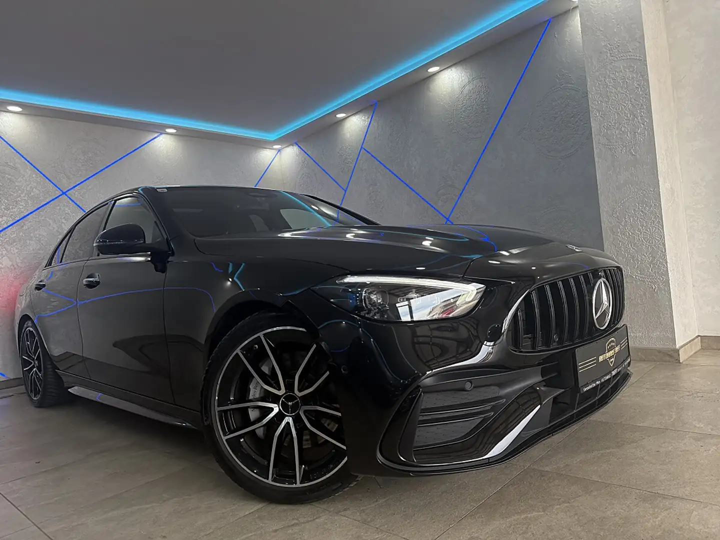 Mercedes-Benz C 300 d Aut.*AMG-LINE*PANO*HEAD-UP*ACC*BURMESTER*360°... Schwarz - 1