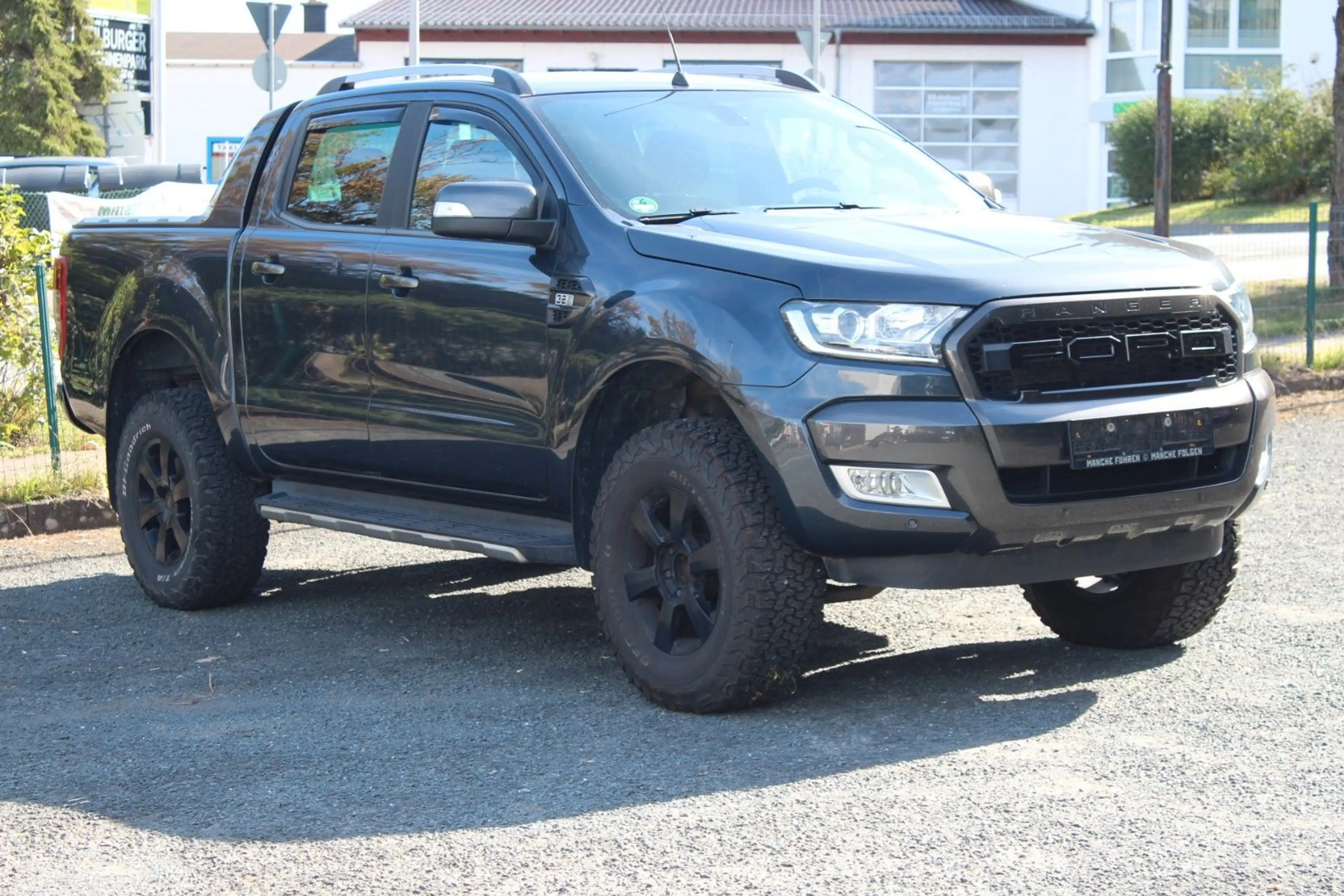 Ford Ranger Wildtrak Doppelkabine 4x4 Scheckheft gepf — photo 4