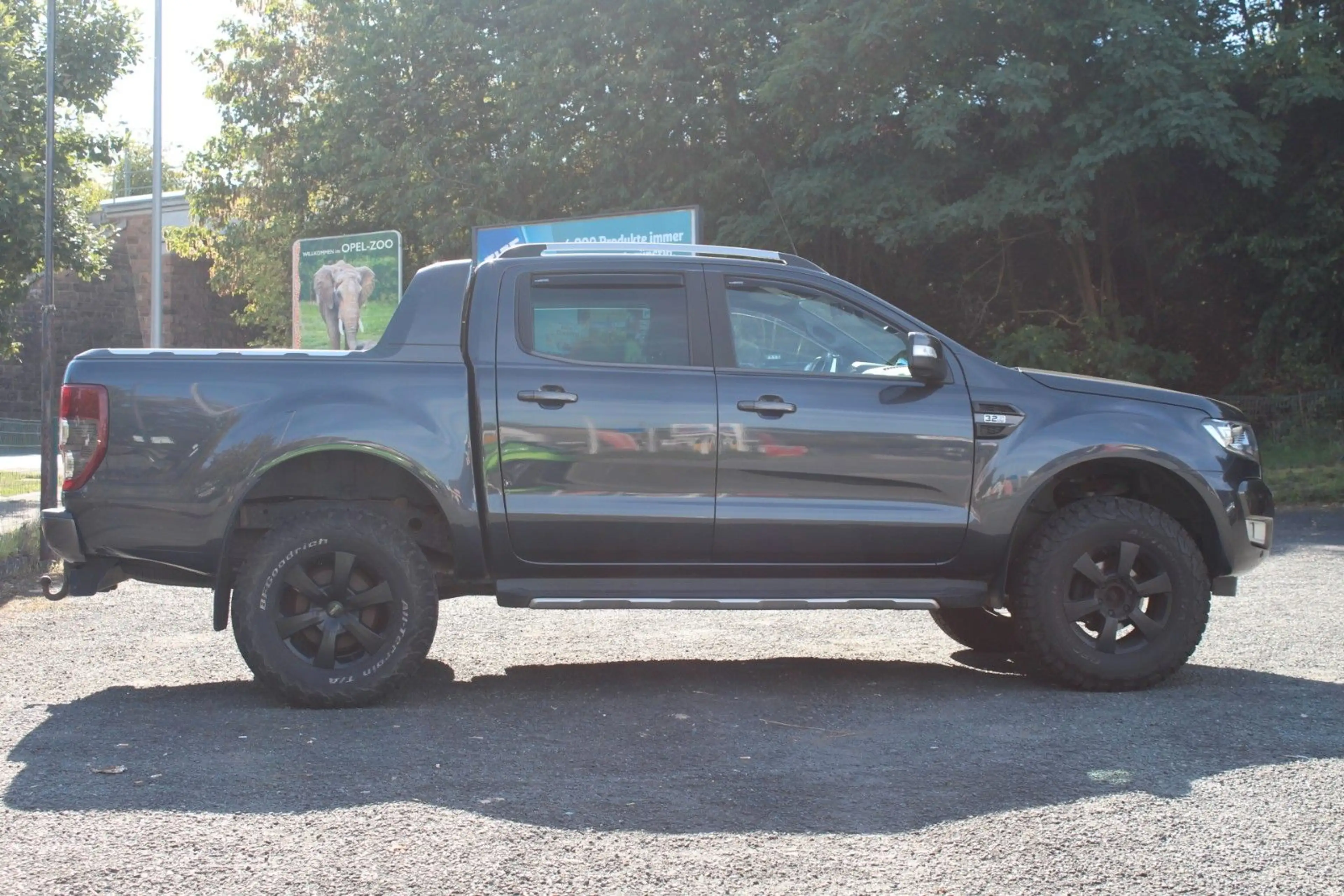 Ford Ranger Wildtrak Doppelkabine 4x4 Scheckheft gepf — photo 6