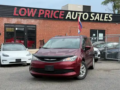 2018 Chrysler Pacifica Minivan Front-Wheel Drive Automatic