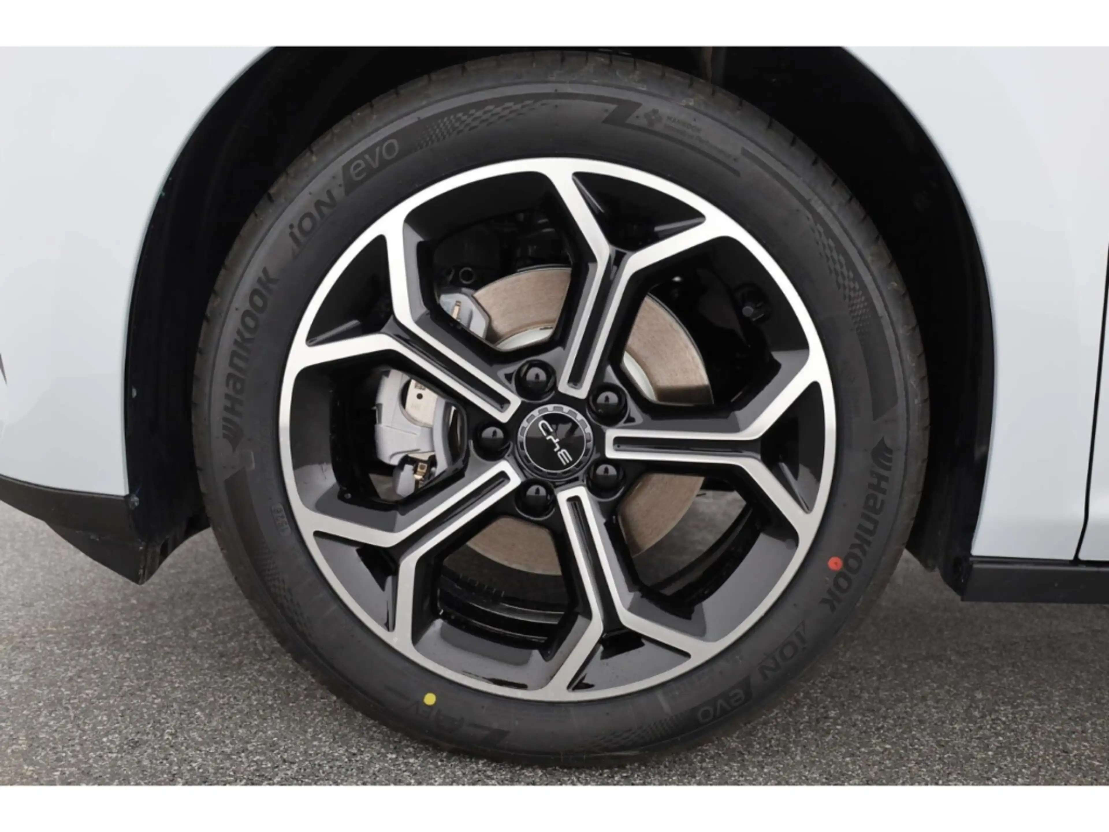 BYD Dolphin G DM-i Comfort LP: 34.240,- /W-Head-up Display — photo 8