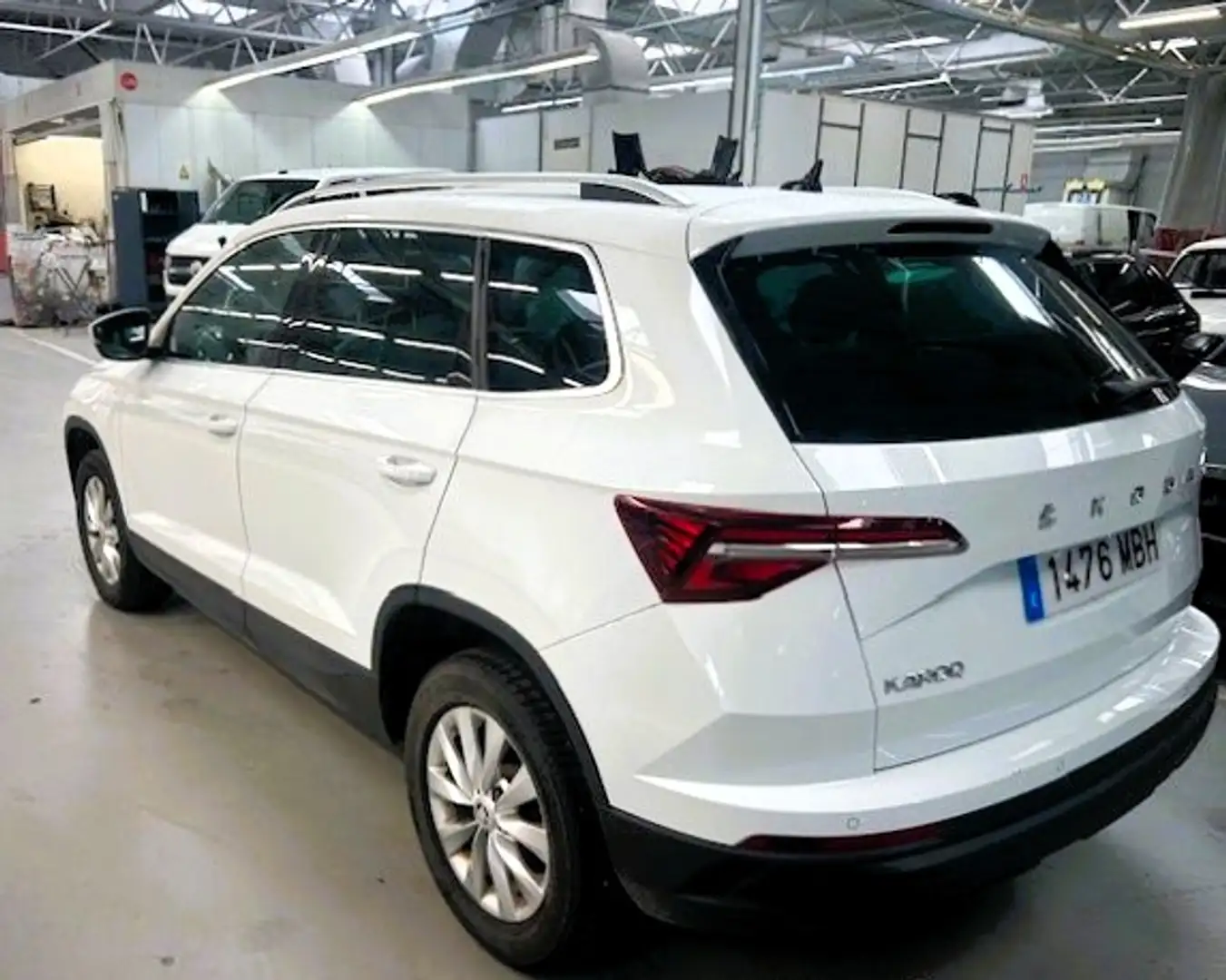 Skoda Karoq 2.0TDI Adblue Ambition 85kW Blanc - 2