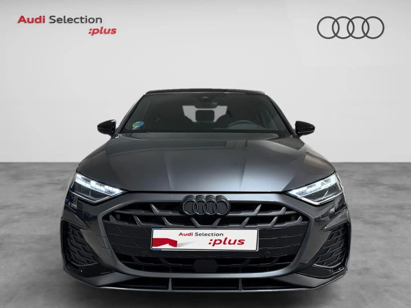 Audi A3 Sedán 35 TFSI S line S tronic Gris - 2