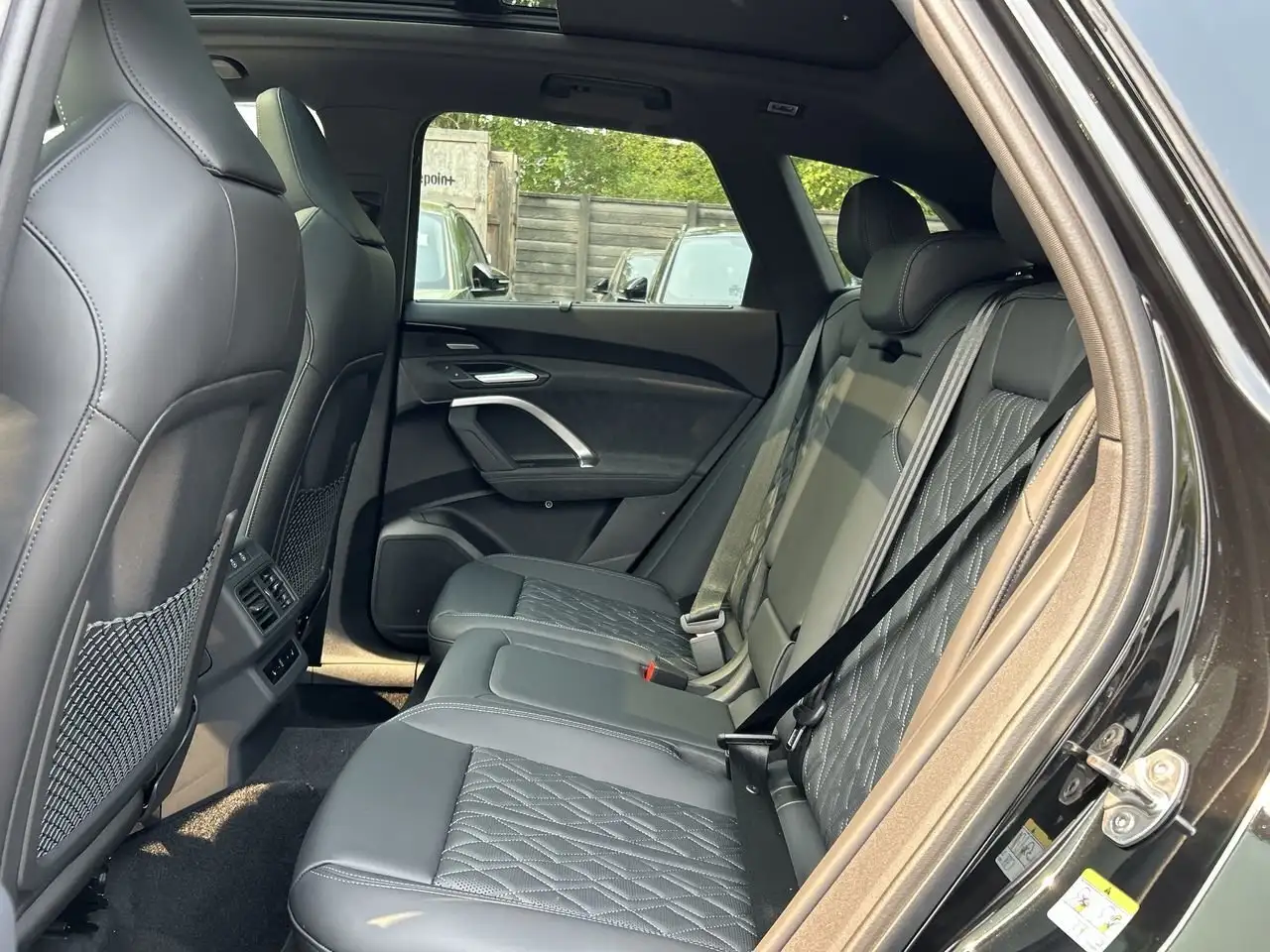 Audi SQ5 снимка Audi SQ5