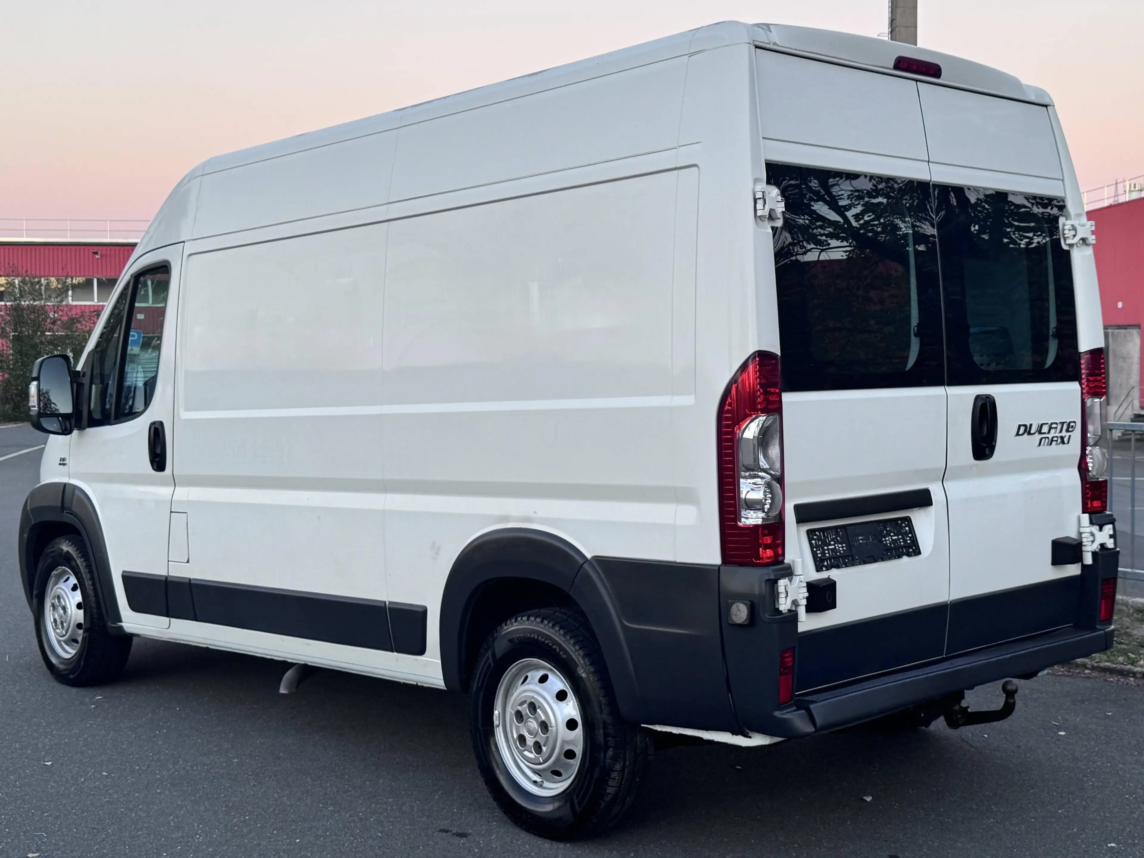 Fiat Ducato 2,3 Maxi Hochr.-Kasten 35 130*KLIMA*AHK* — photo 5
