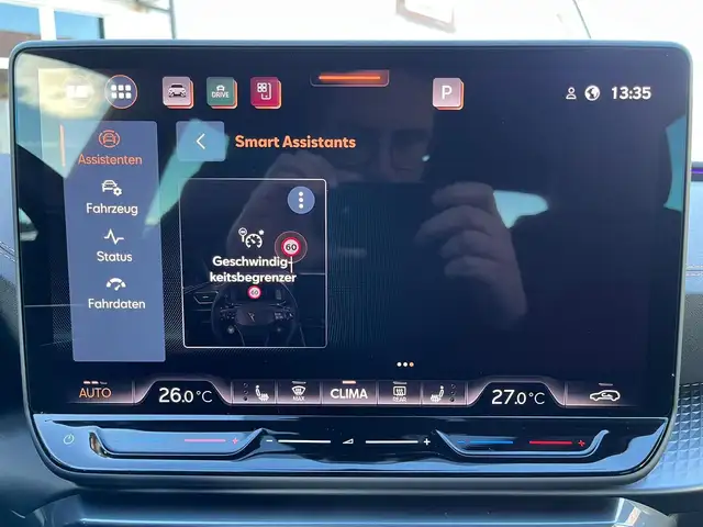 Cupra Leon view 13