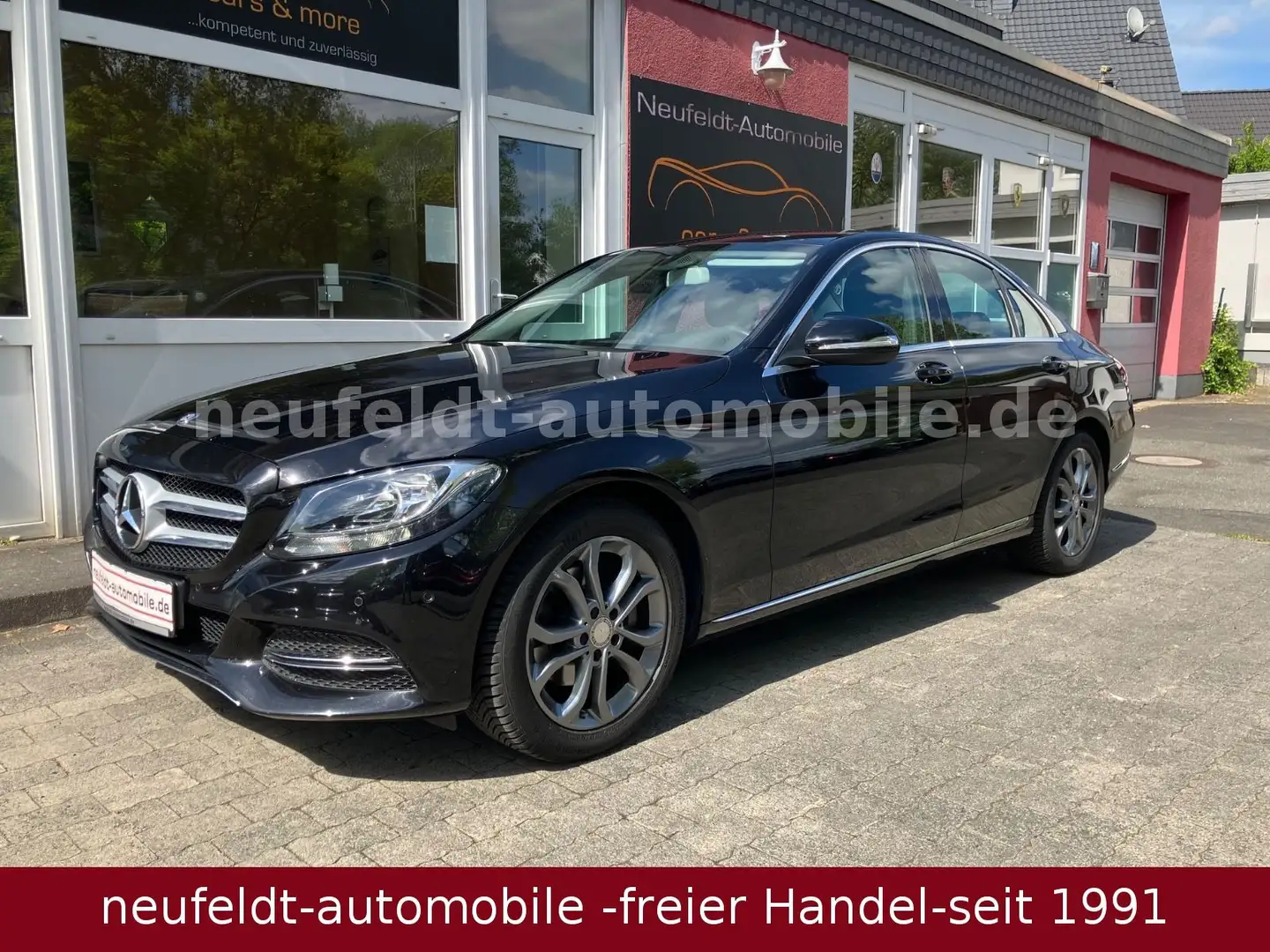 Mercedes-Benz C 200 CGI Avantgarde Schwarz - 1