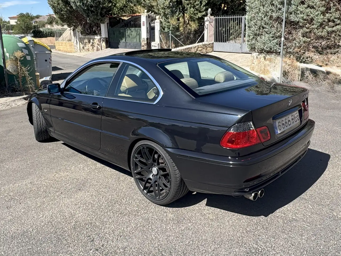 BMW 328 328i Coupé Aut. Negro - 1