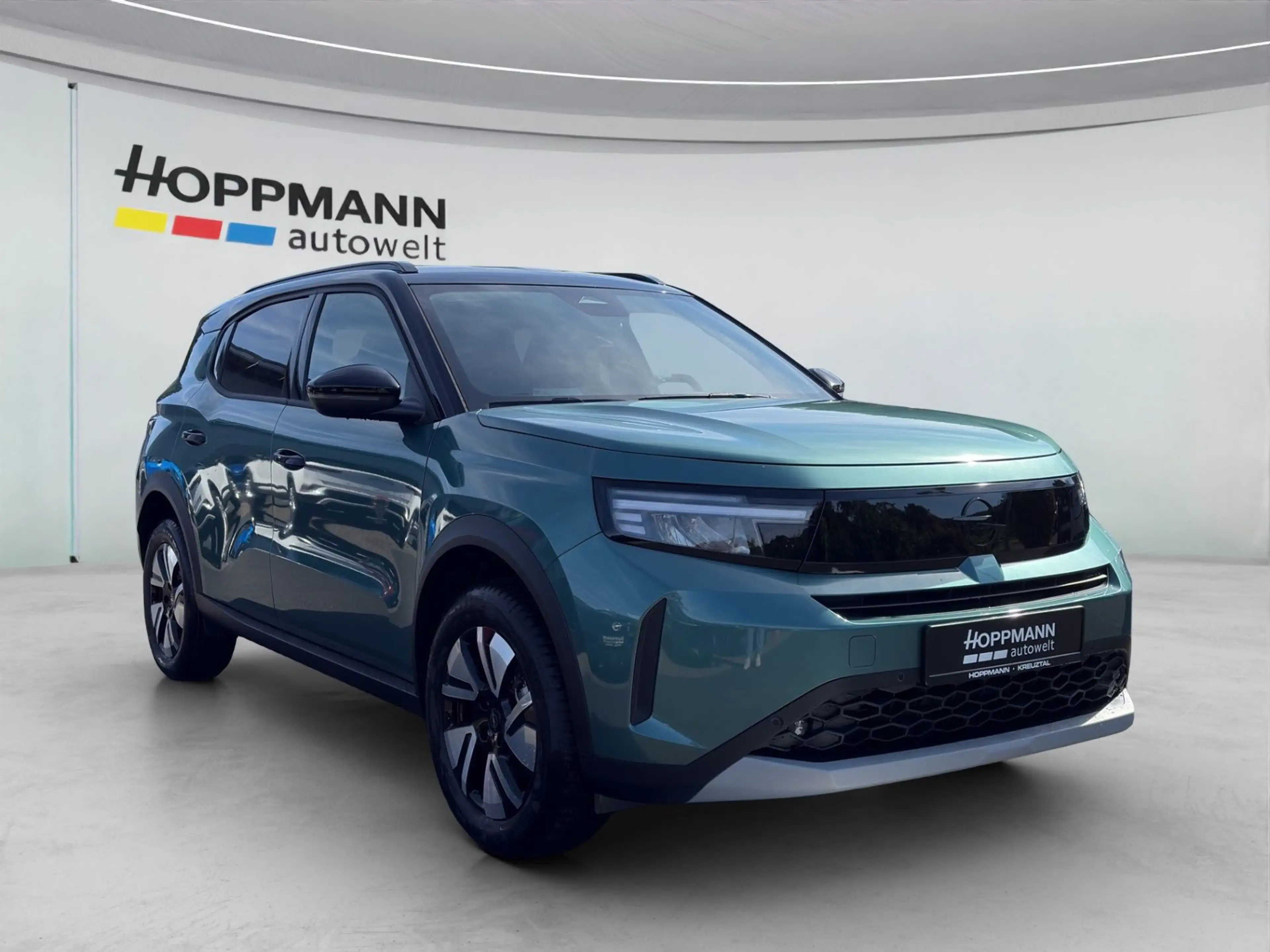 Opel Frontera 1.2 Mild-Hybrid Ultimate — photo 2