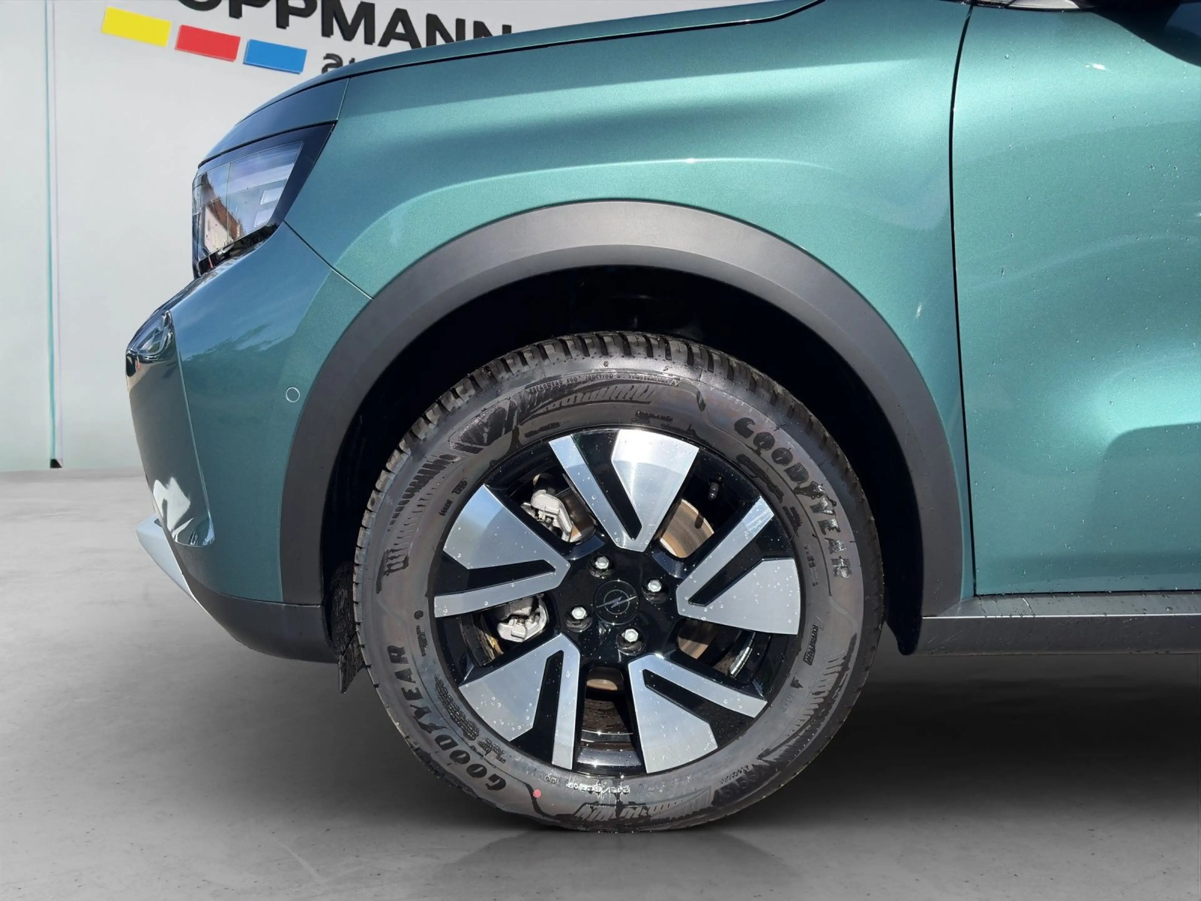 Opel Frontera 1.2 Mild-Hybrid Ultimate — photo 6