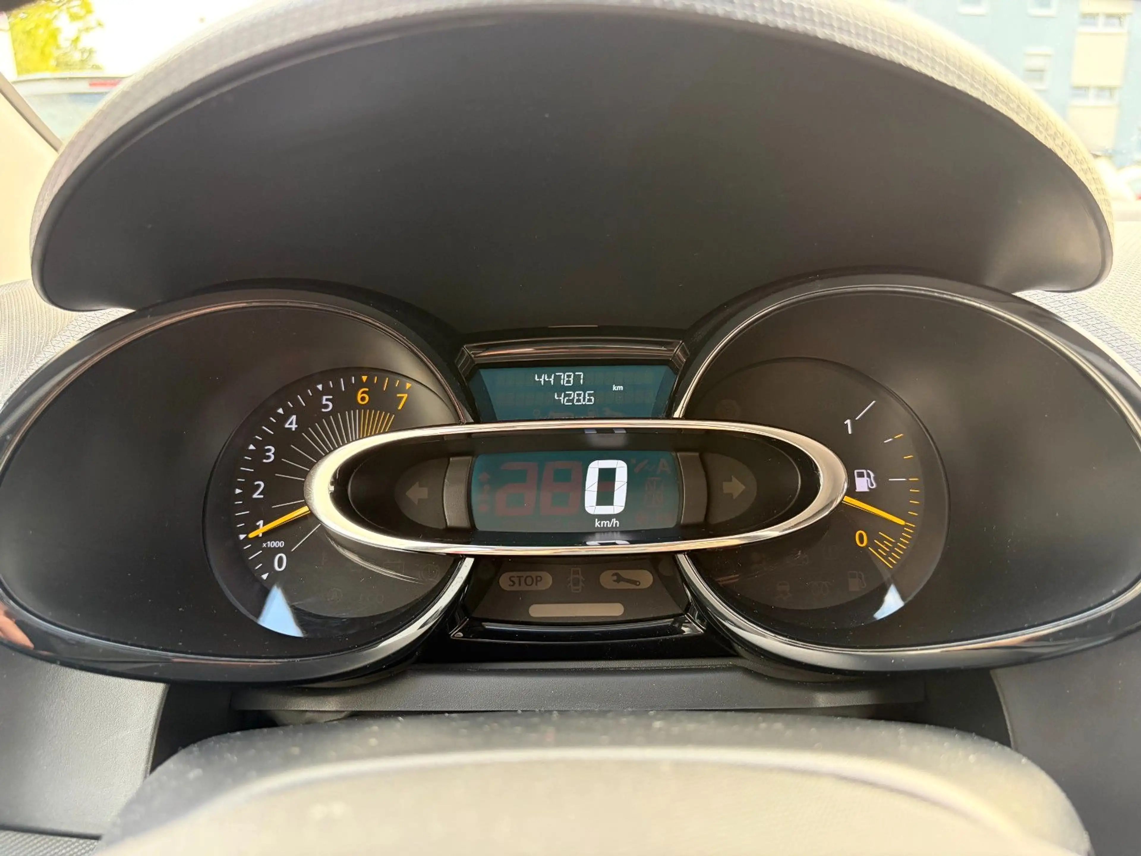Renault Clio IV Eco-Drive*ERSTE HAND*BT*NAVI*NEBEL* — photo 15