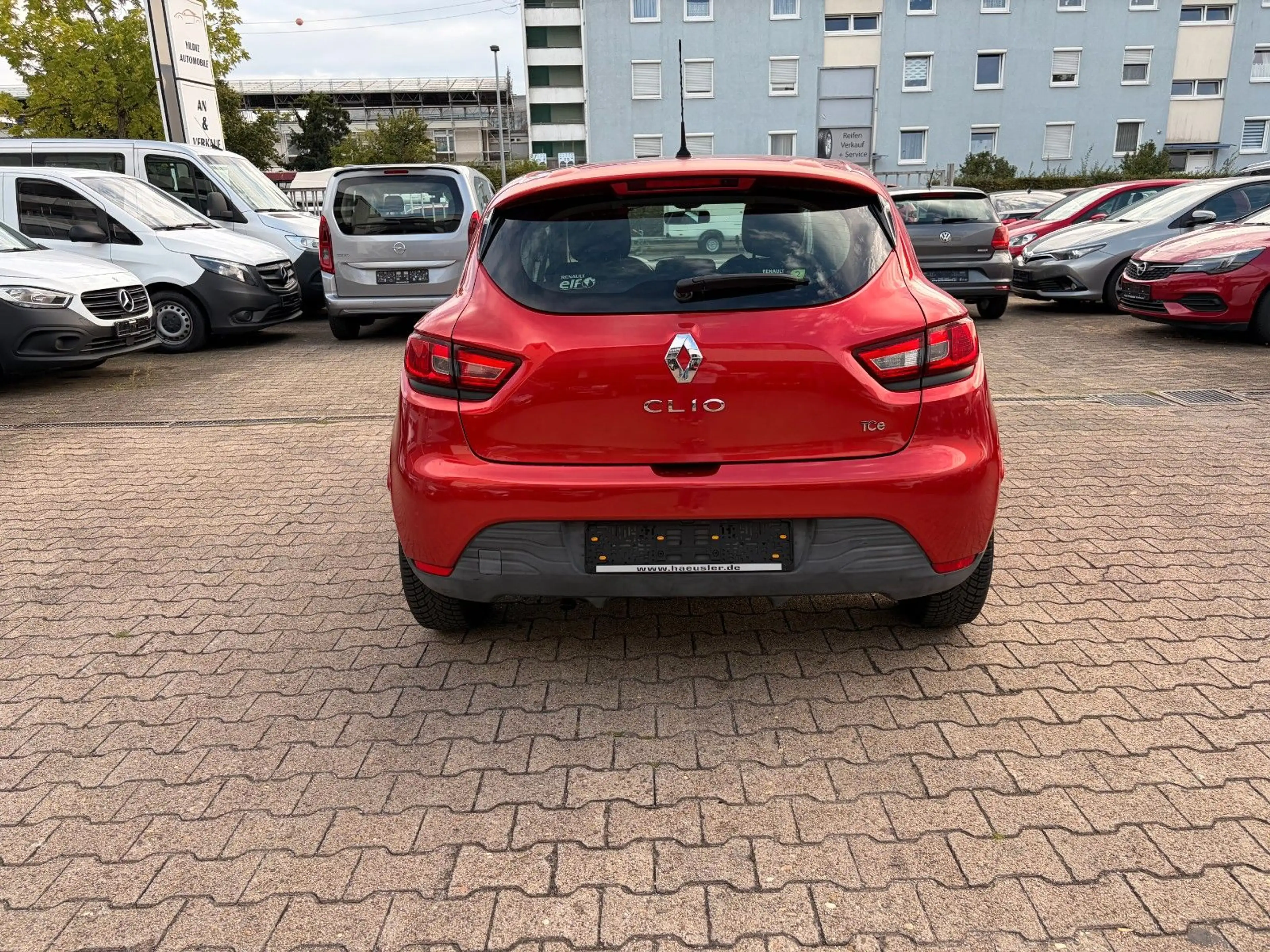 Renault Clio IV Eco-Drive*ERSTE HAND*BT*NAVI*NEBEL* — photo 6