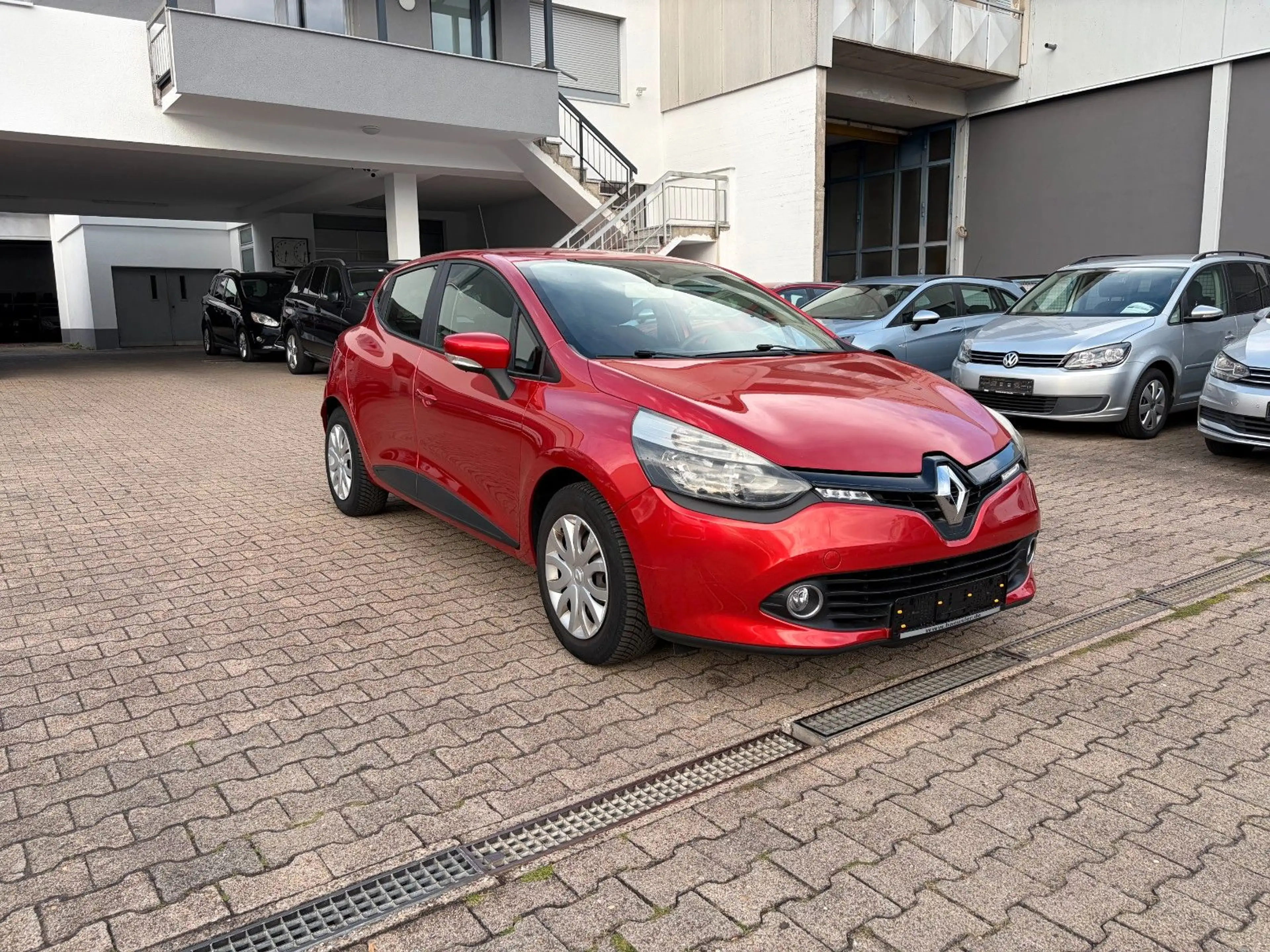 Renault Clio IV Eco-Drive*ERSTE HAND*BT*NAVI*NEBEL* — photo 3