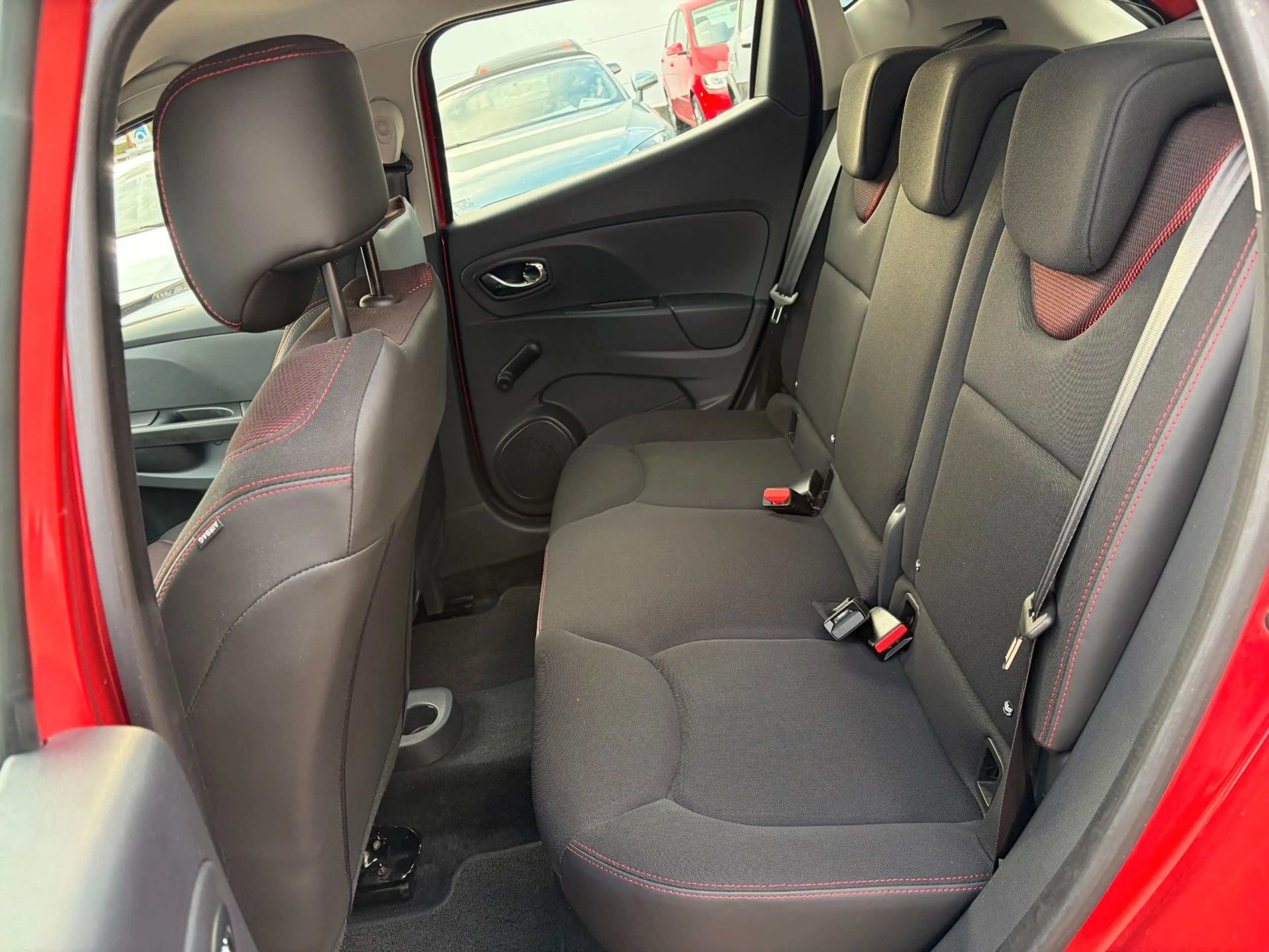 Renault Clio IV Eco-Drive*ERSTE HAND*BT*NAVI*NEBEL* — photo 10