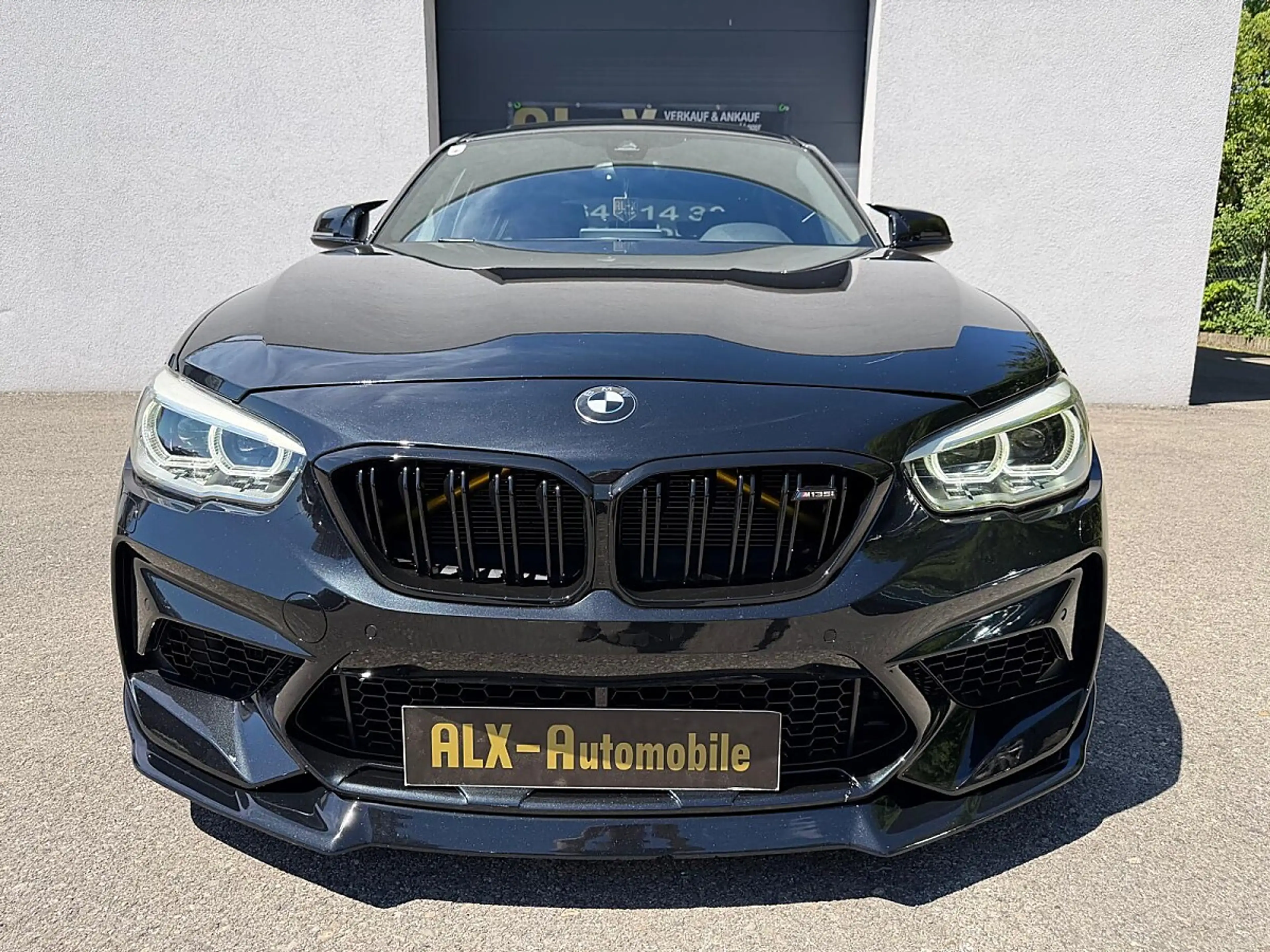 BMW 135 M135i xDrive Aut. | Vermittlungsverkauf — photo 3