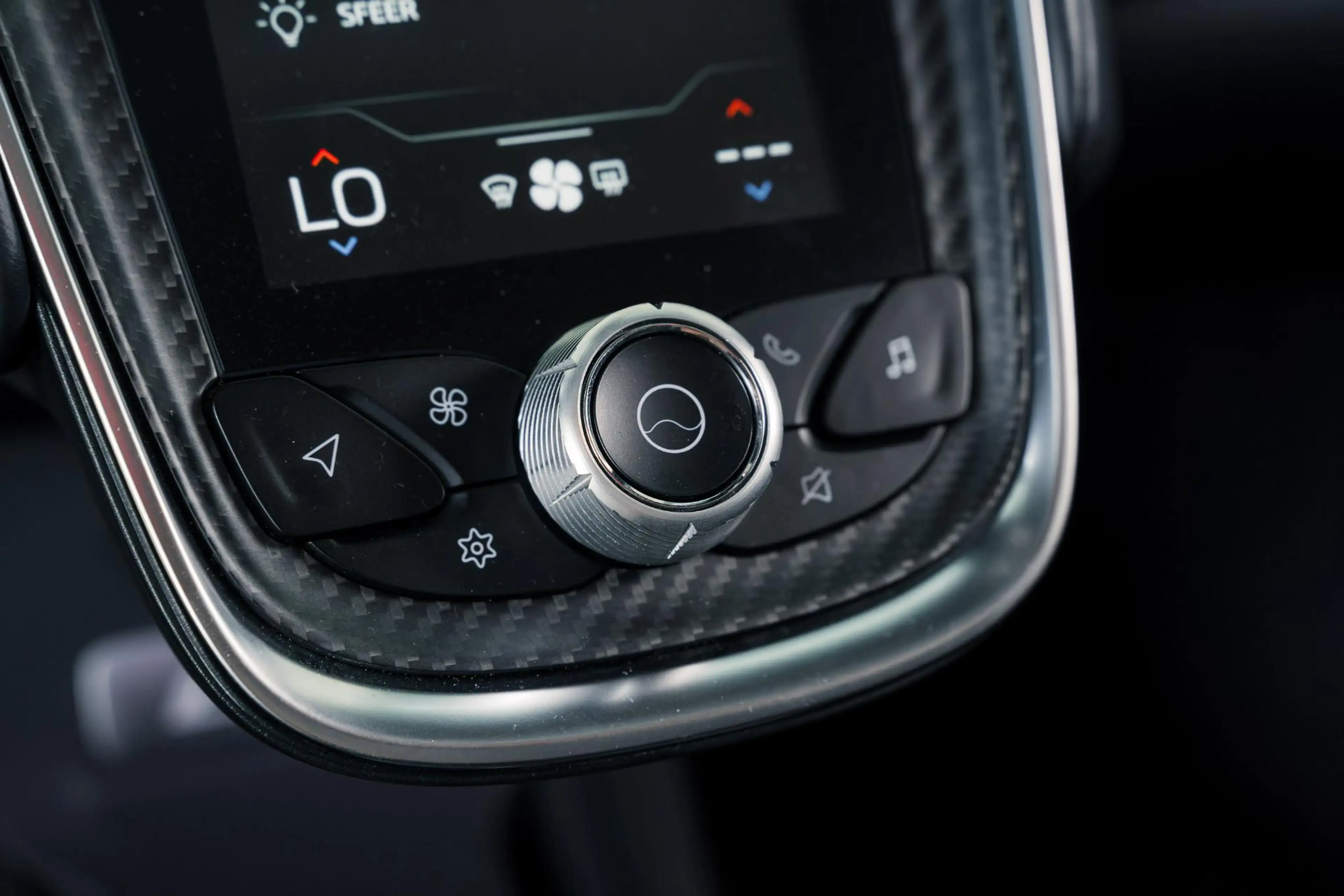 McLaren GT 4.0 V8 l B&W Audio l Pano | Ceramic | Carbon l Lif — photo 35