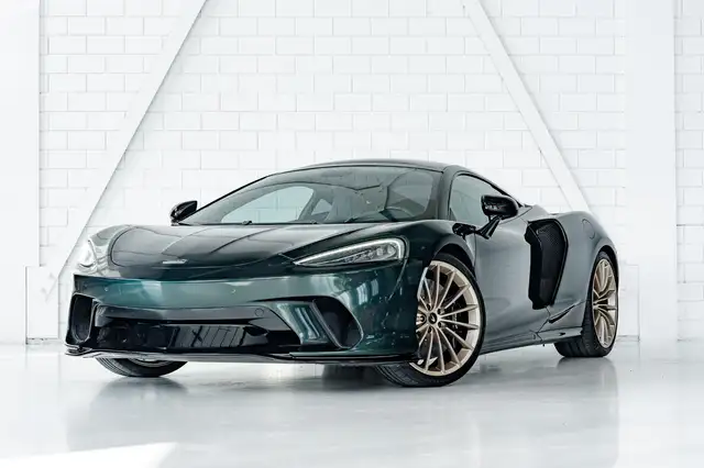 McLaren GT 4.0 V8 l B&W Audio l Pano | Ceramic | Carbon l Lif