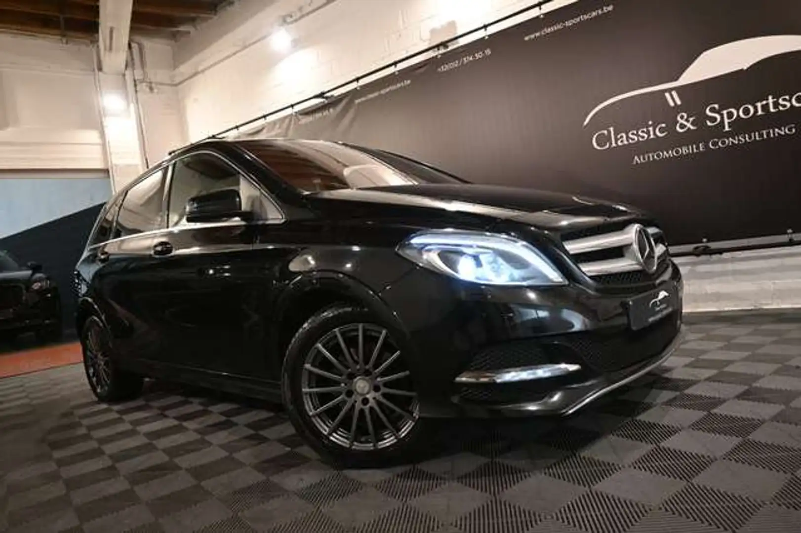 Mercedes-Benz B Electric Drive CARPLAY / CAMERA / CUIR / GPS NAVI / FULL !! Schwarz - 2
