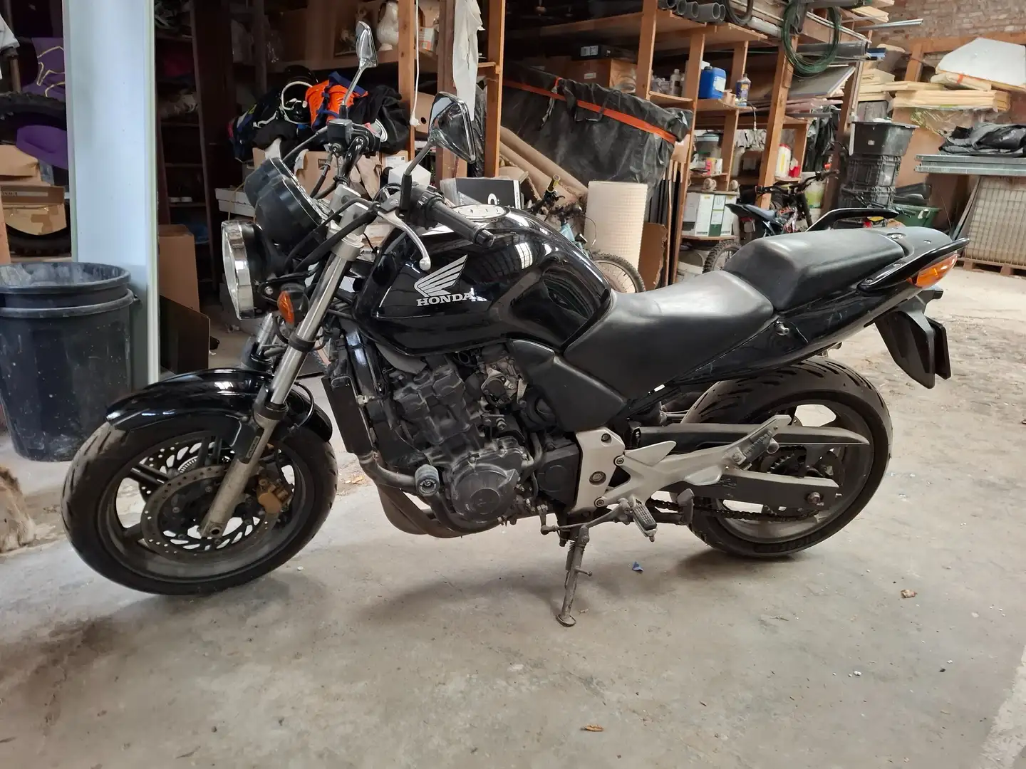 Honda CBF 600 Zwart - 2