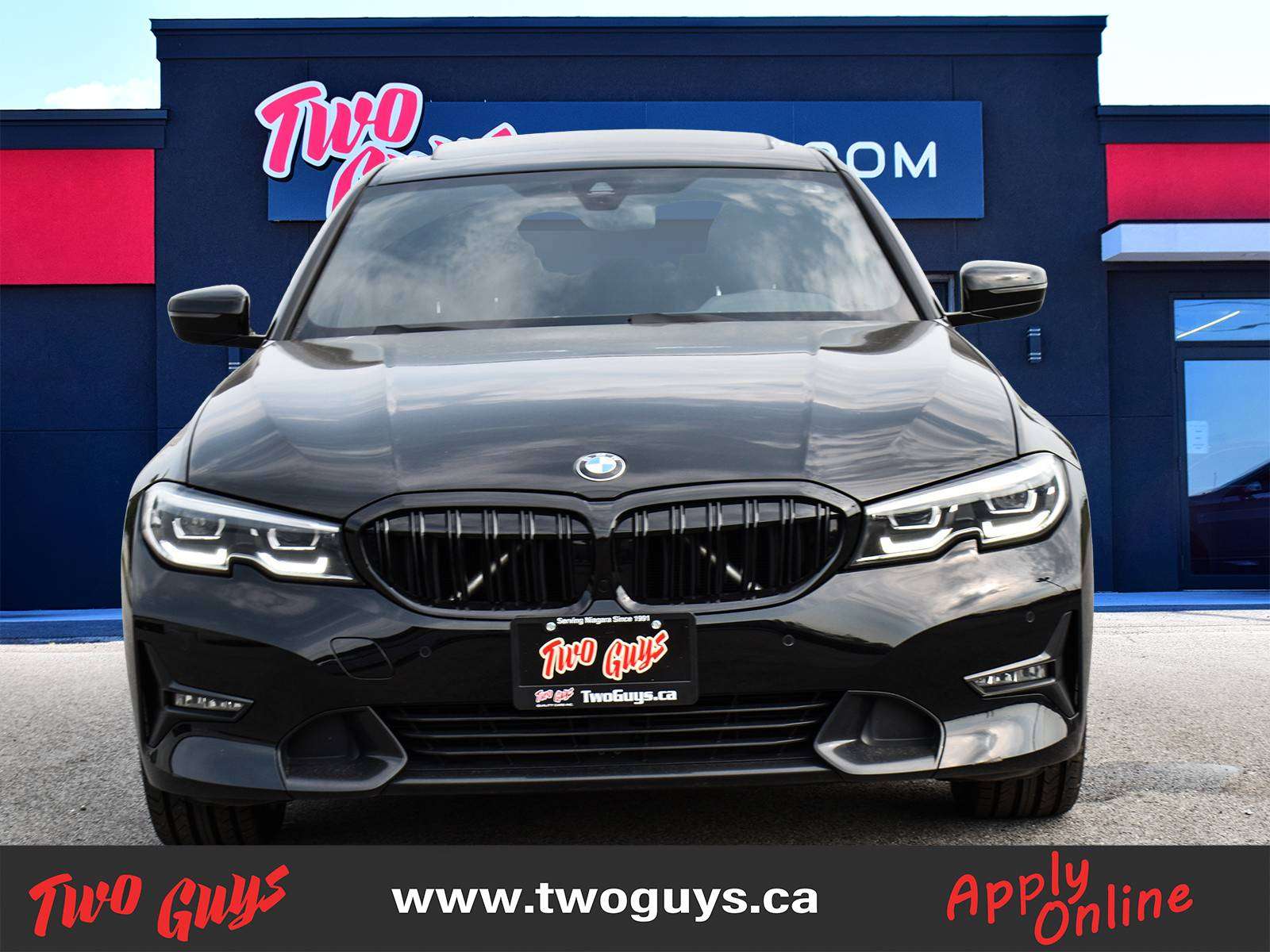2022 BMW 3 Series Sedan 330i xDrive | New Tires | Premium Essentials Pkg | photo 5