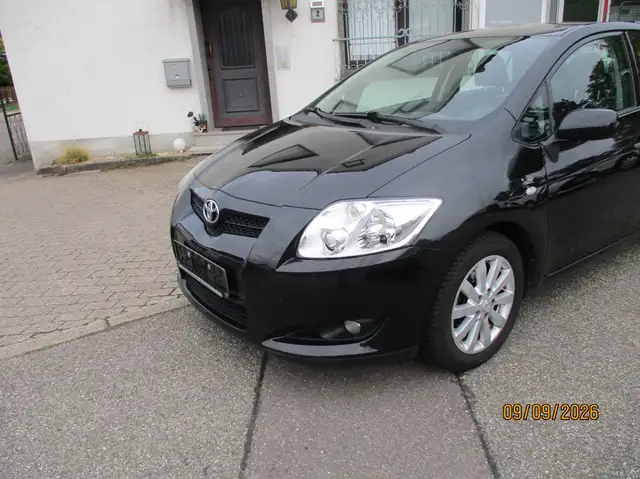 Toyota Auris Sol