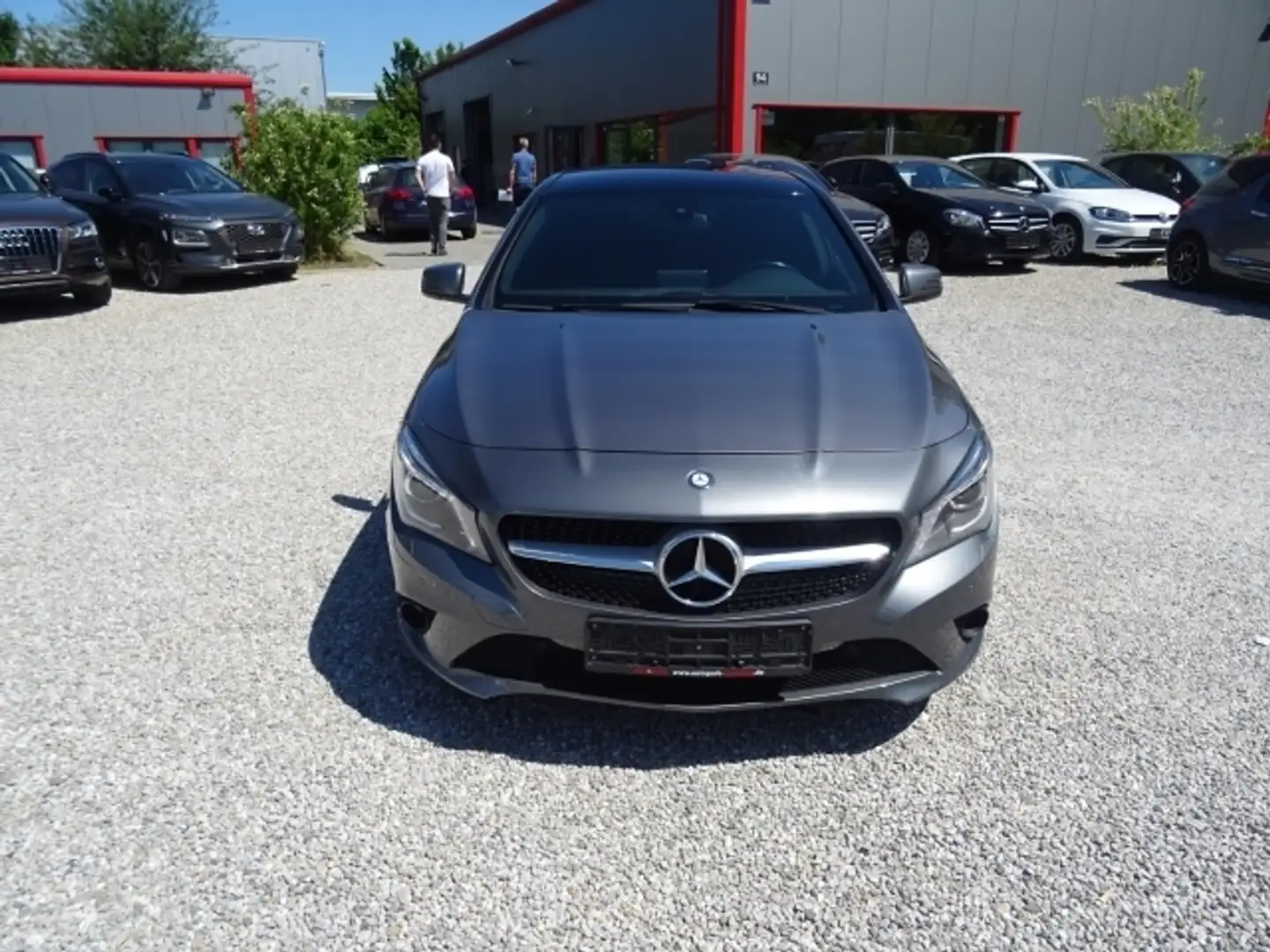 Mercedes-Benz CLA 220 CDI d 4 Matic StandHZG AHK Grijs - 2