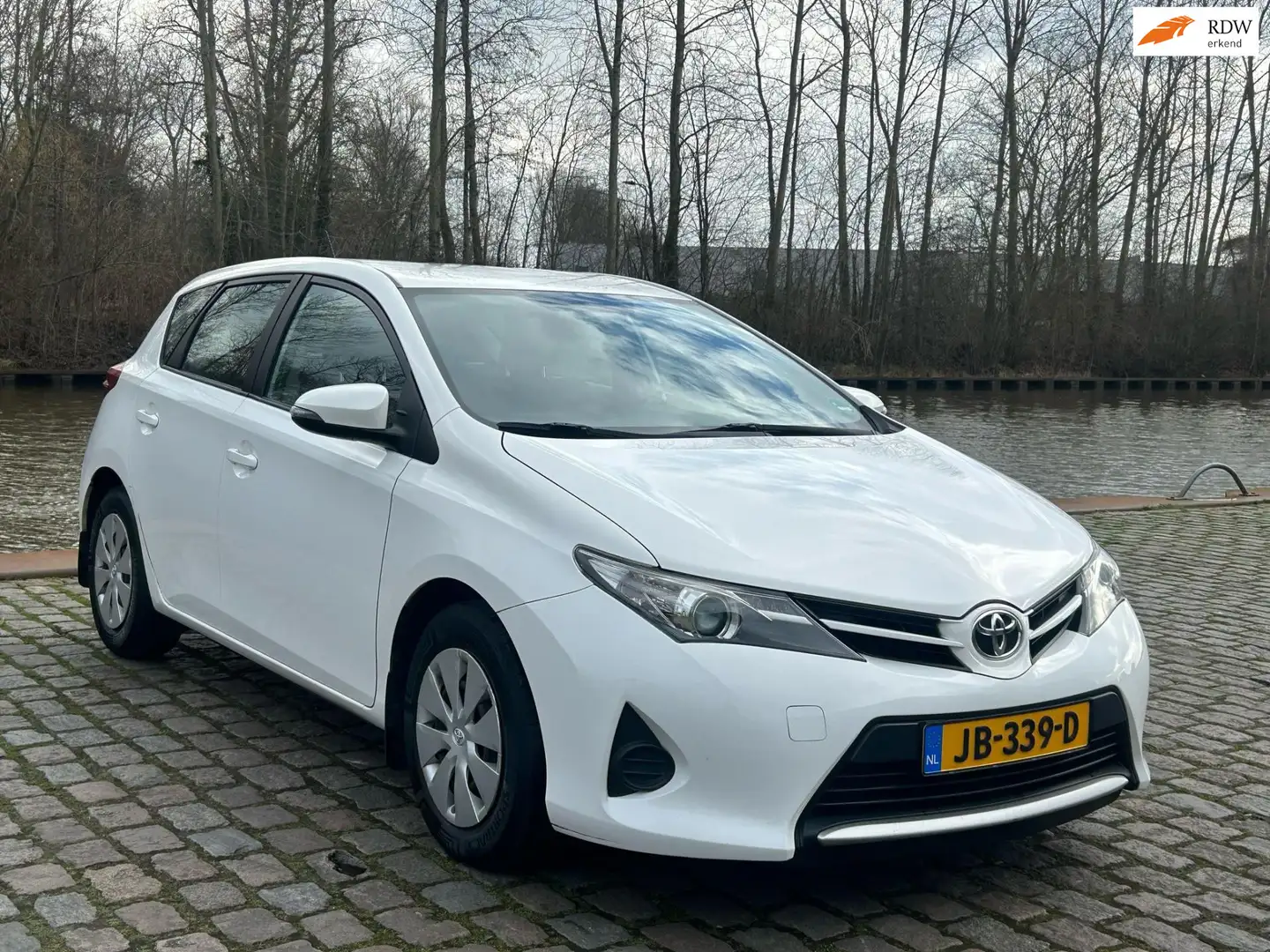 Toyota Auris 1.3 Comfort 1e eigenaar dealer onderhouden Wit - 1