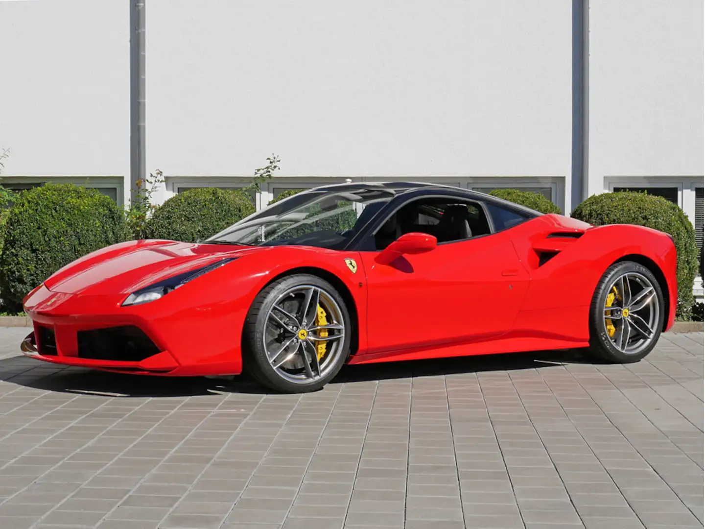Ferrari 488 Lift*PDC*Kamera*1.Hand*Carbon-Sitze*Top Rojo - 1