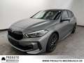 BMW 118 i M Sport ACC/ADAPTLED/KMFRTZGNG/PANO/RFK Grau - thumbnail 1