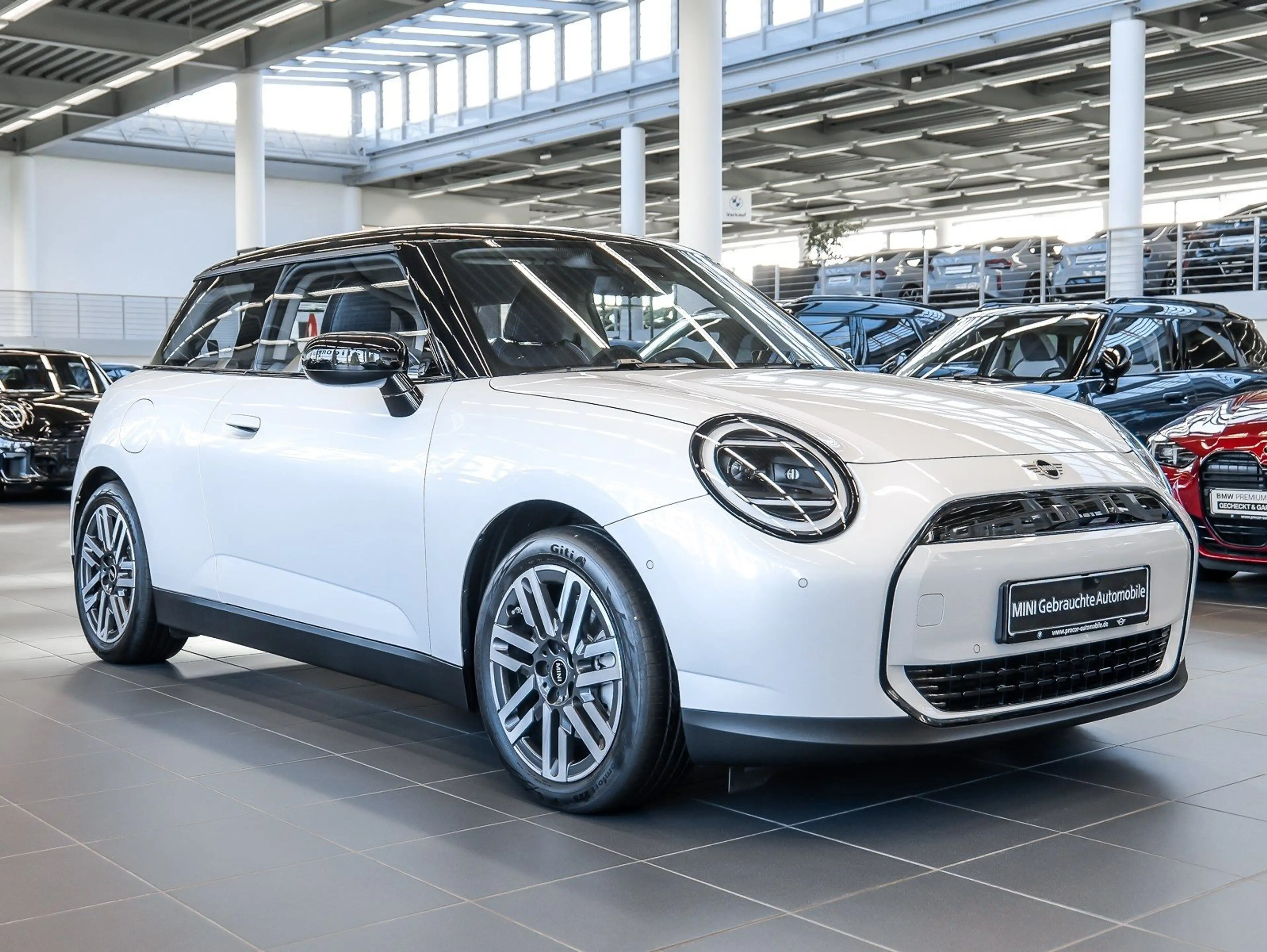 MINI Cooper E 3-Türer (ab 2023) HUD ACC RFK NAVI LED — photo 6