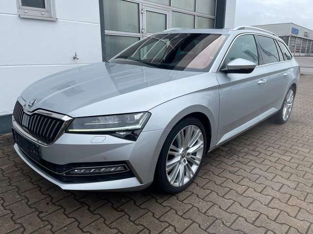 Imagine Skoda Superb TDI L&K 4x4/1HD/MWST/DSG/PANO/AHK/LEDER