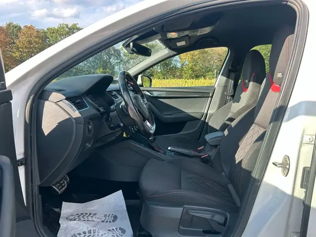 Skoda Octavia view 12