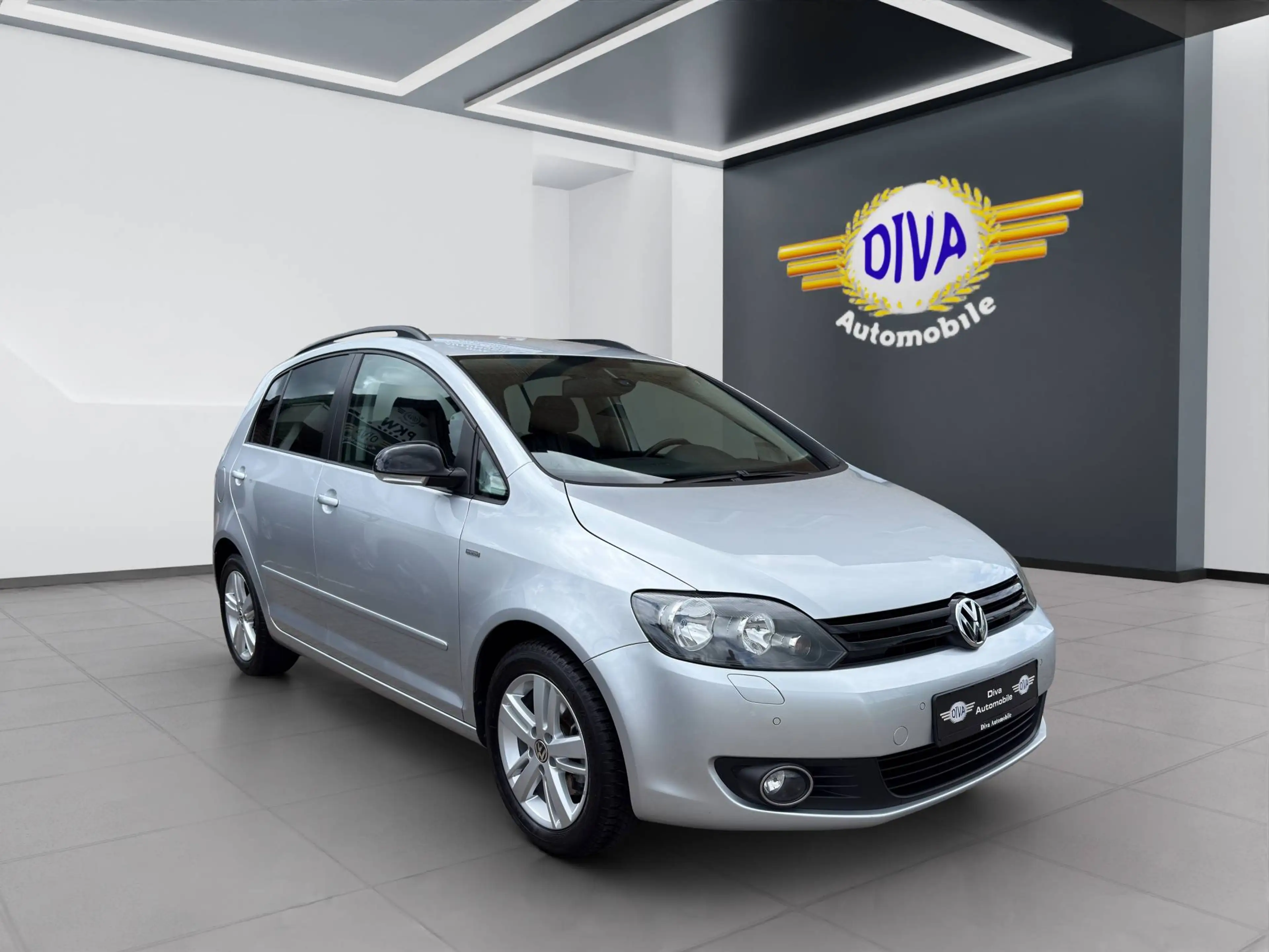 Volkswagen Golf Plus 1.6 TDI Match — photo 7