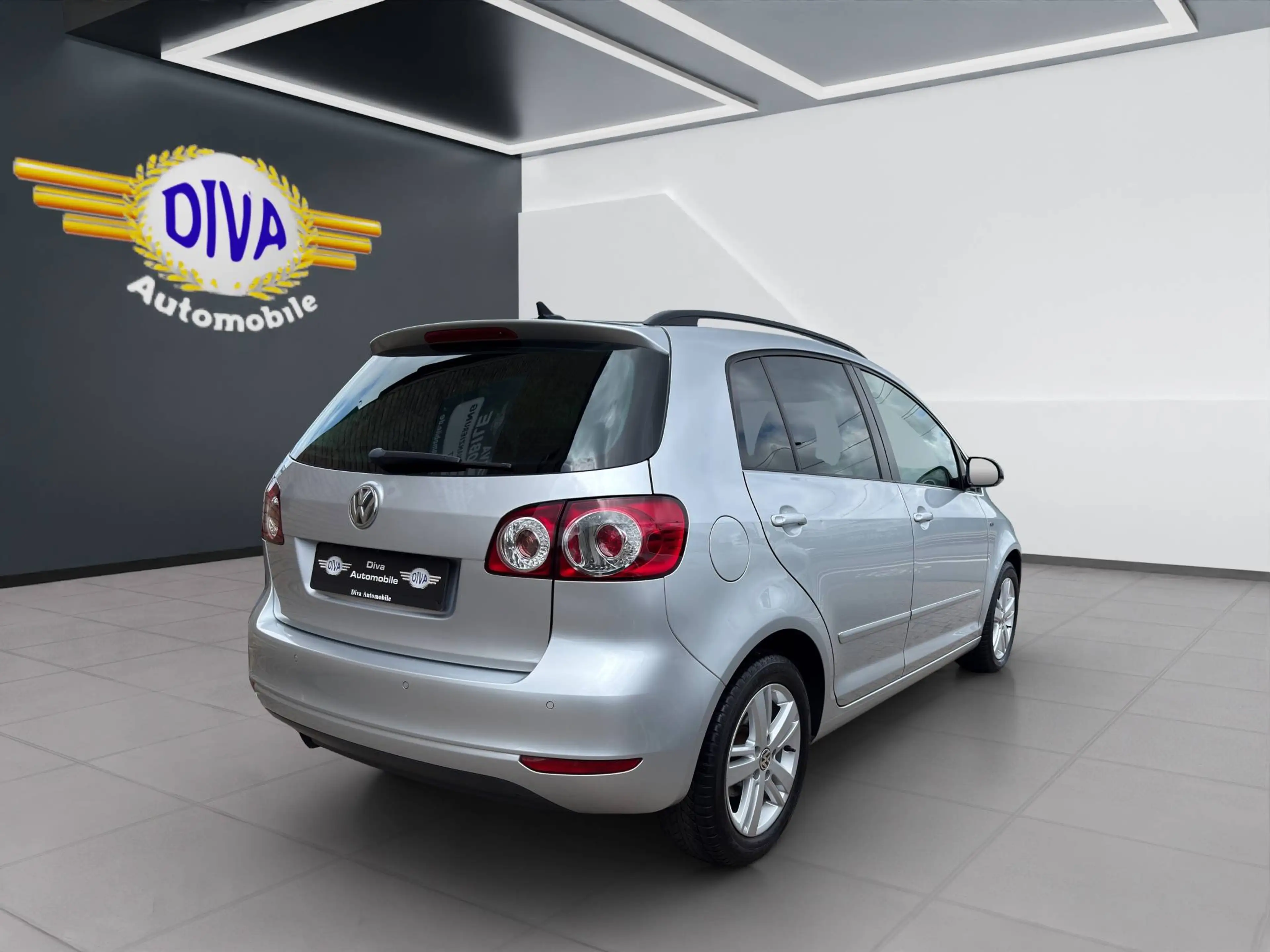 Volkswagen Golf Plus 1.6 TDI Match — photo 5