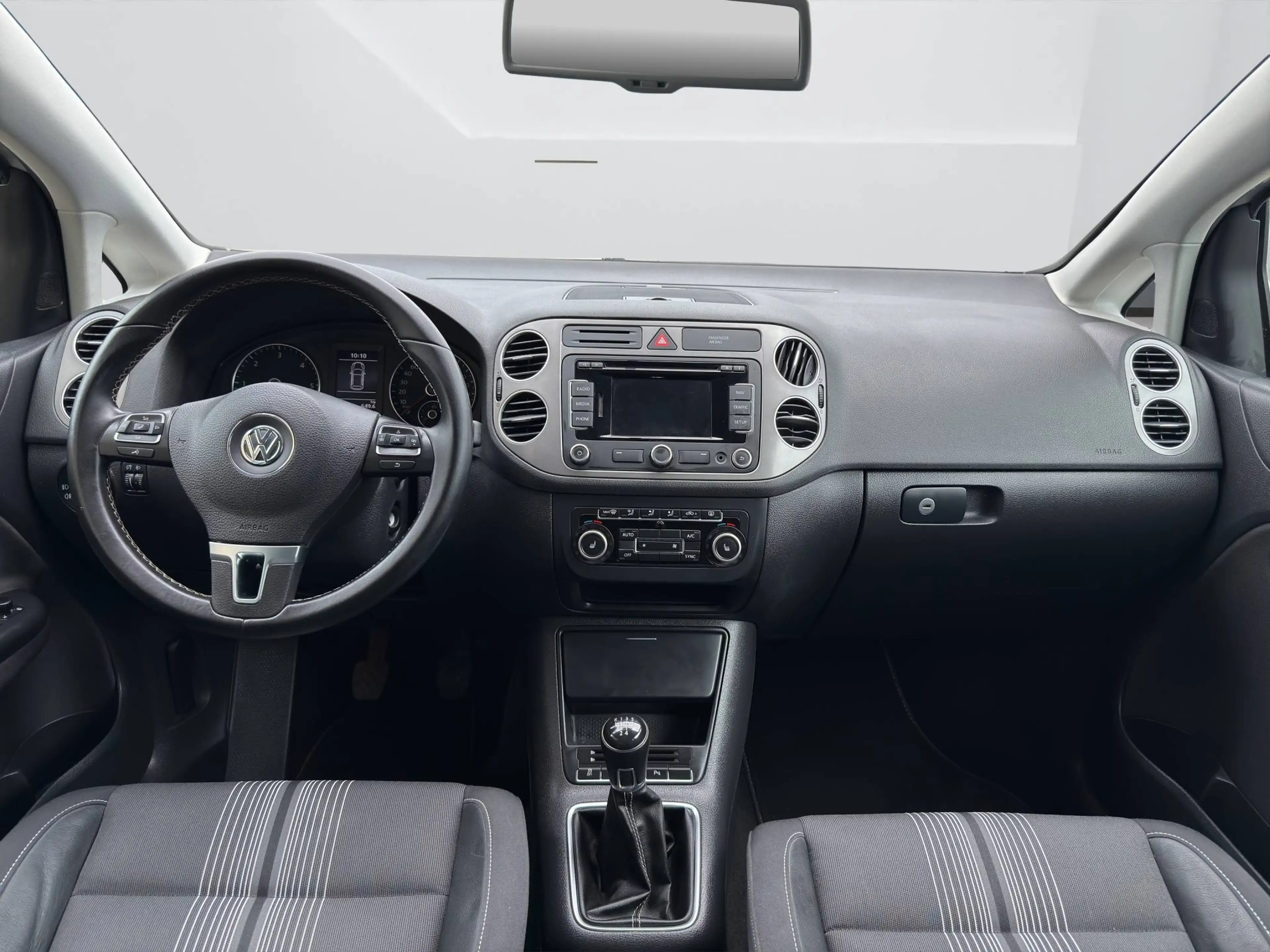 Volkswagen Golf Plus 1.6 TDI Match — photo 10