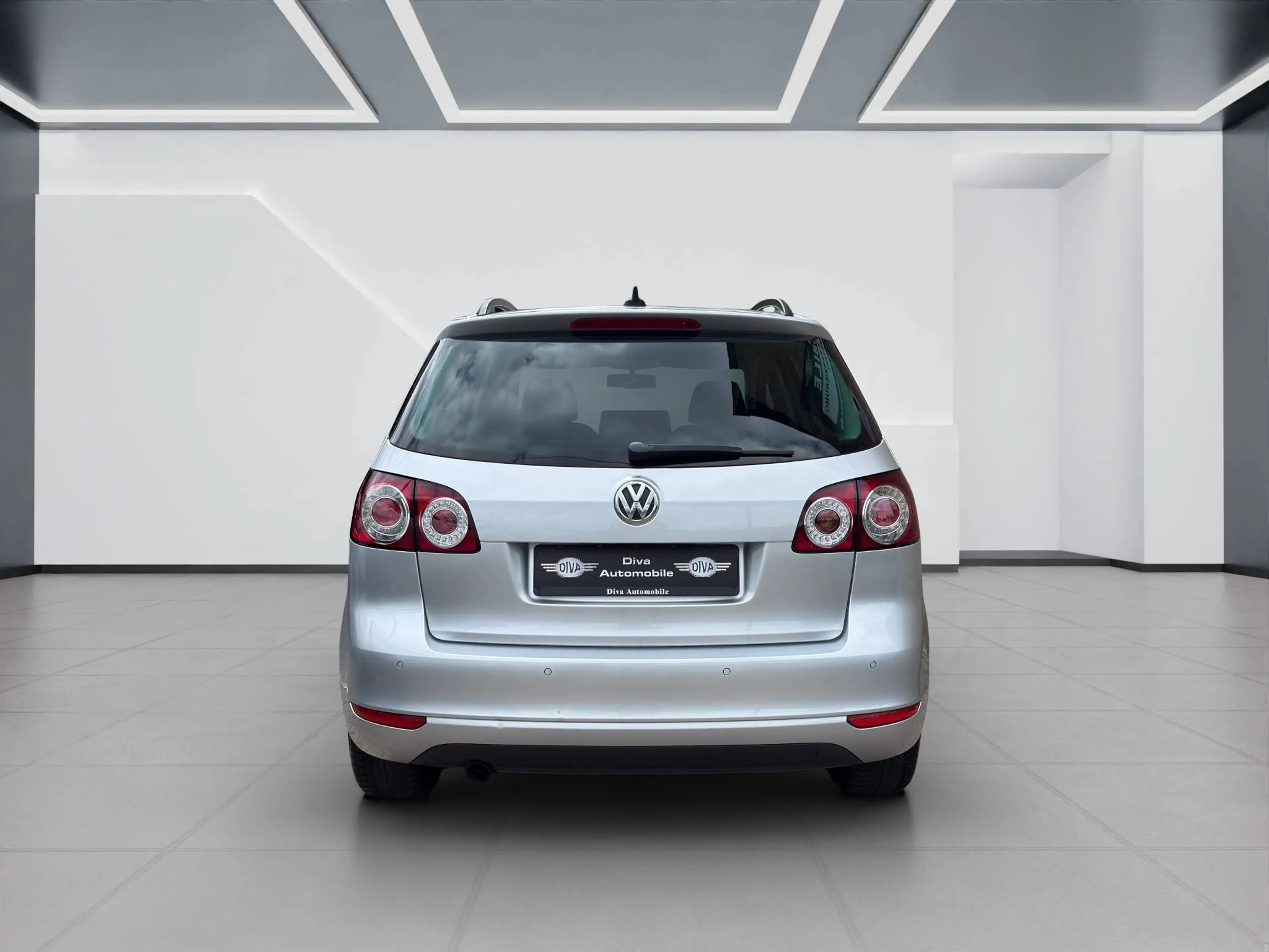 Volkswagen Golf Plus 1.6 TDI Match — photo 4