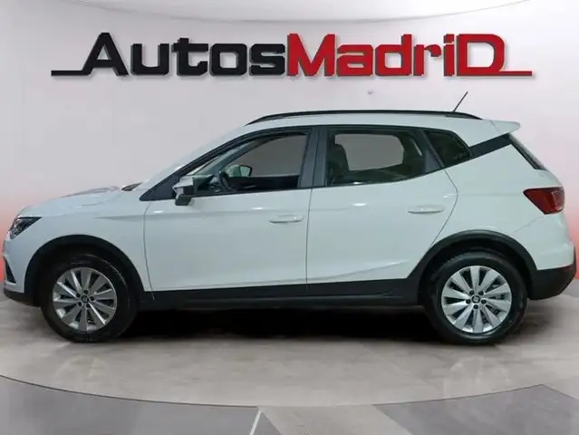 SEAT Arona view 4